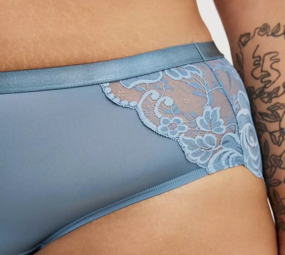 NWT – Torrid Teal Microfiber Lace Back Hipster Panties Sz 6 (30W) – RET. $20.90