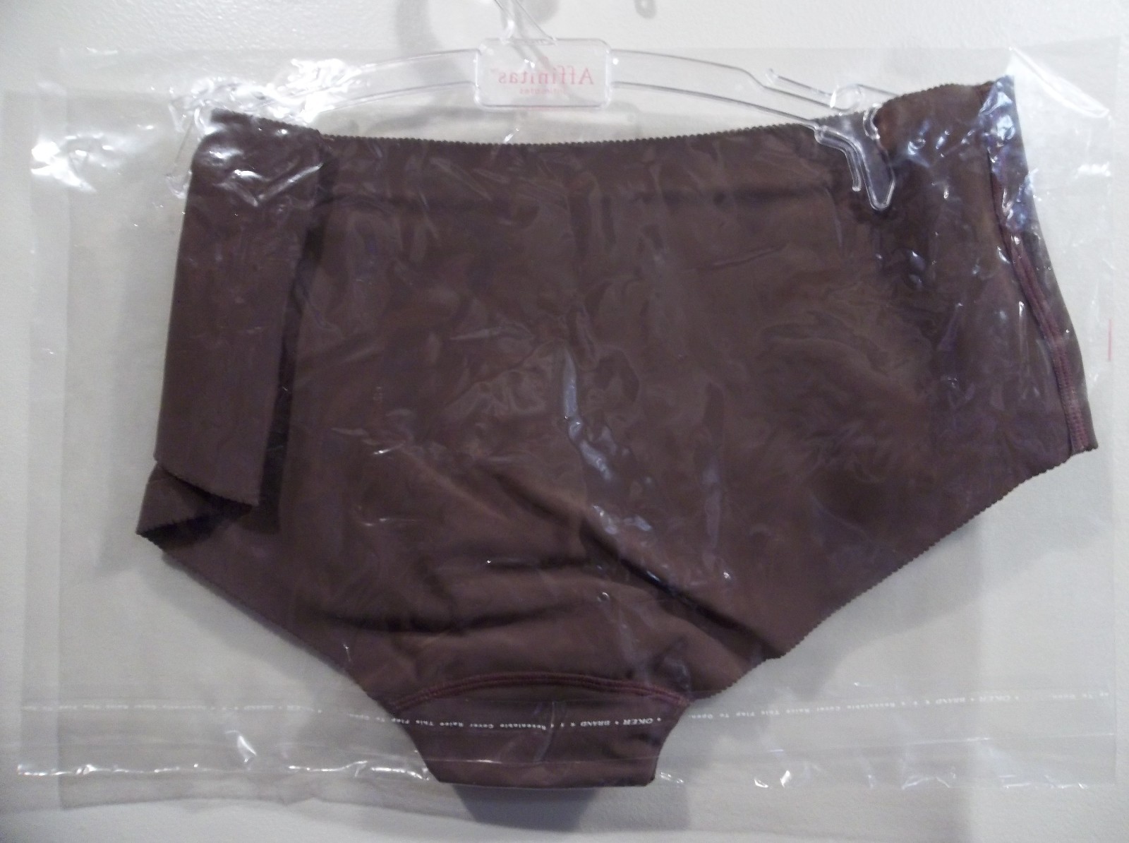 NWT AFFINITAS INTIMATES NYLON Chocolate Midrise PANTIES UNDIES L