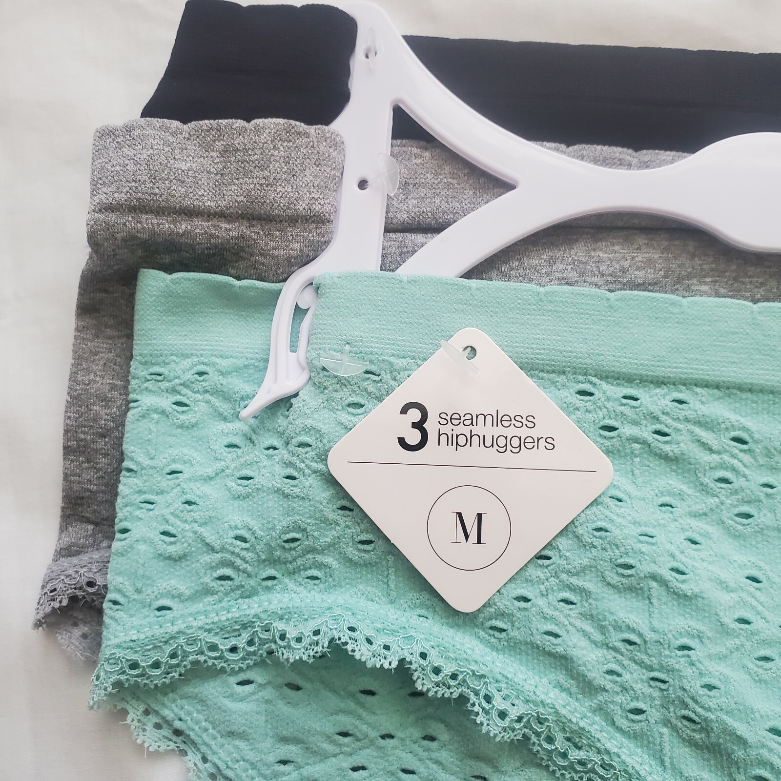 3 Pair Seamless Hip Hugger Rene Rofe Panties, Women’s Size L, Teal, Black (M)