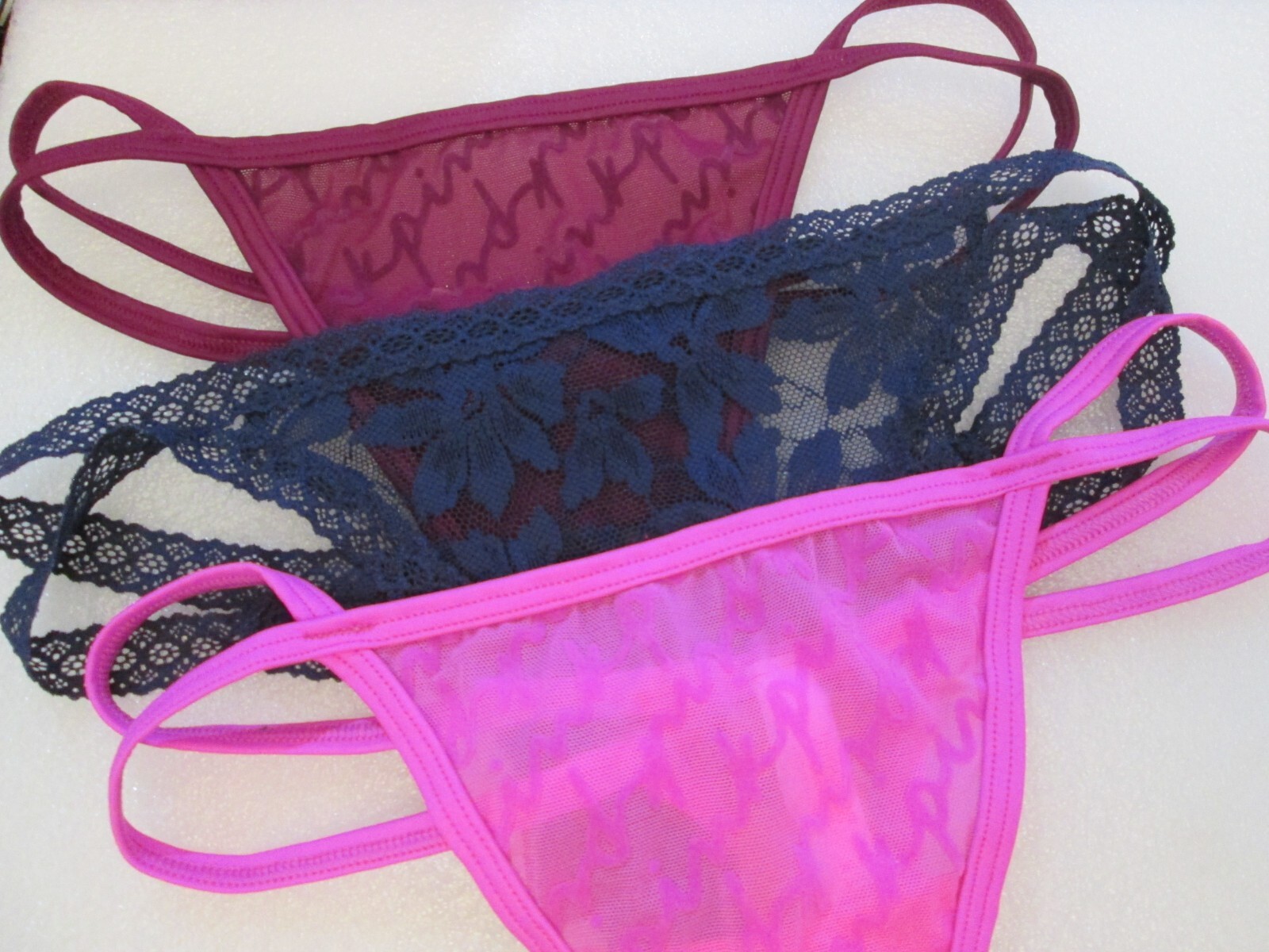 New w/Tag Victoria’s Secret💲Discounts on 2+💲 V-String🥰 XS, M, L, XXL