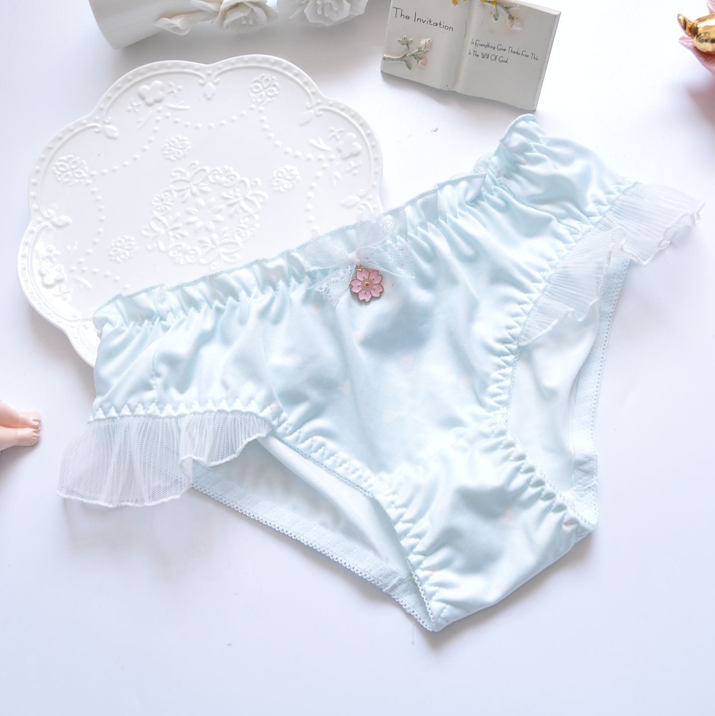 4pcs Womens Satin Panties Underwear Ruffle Shiny Knickers Cheeky Hipsters Lots