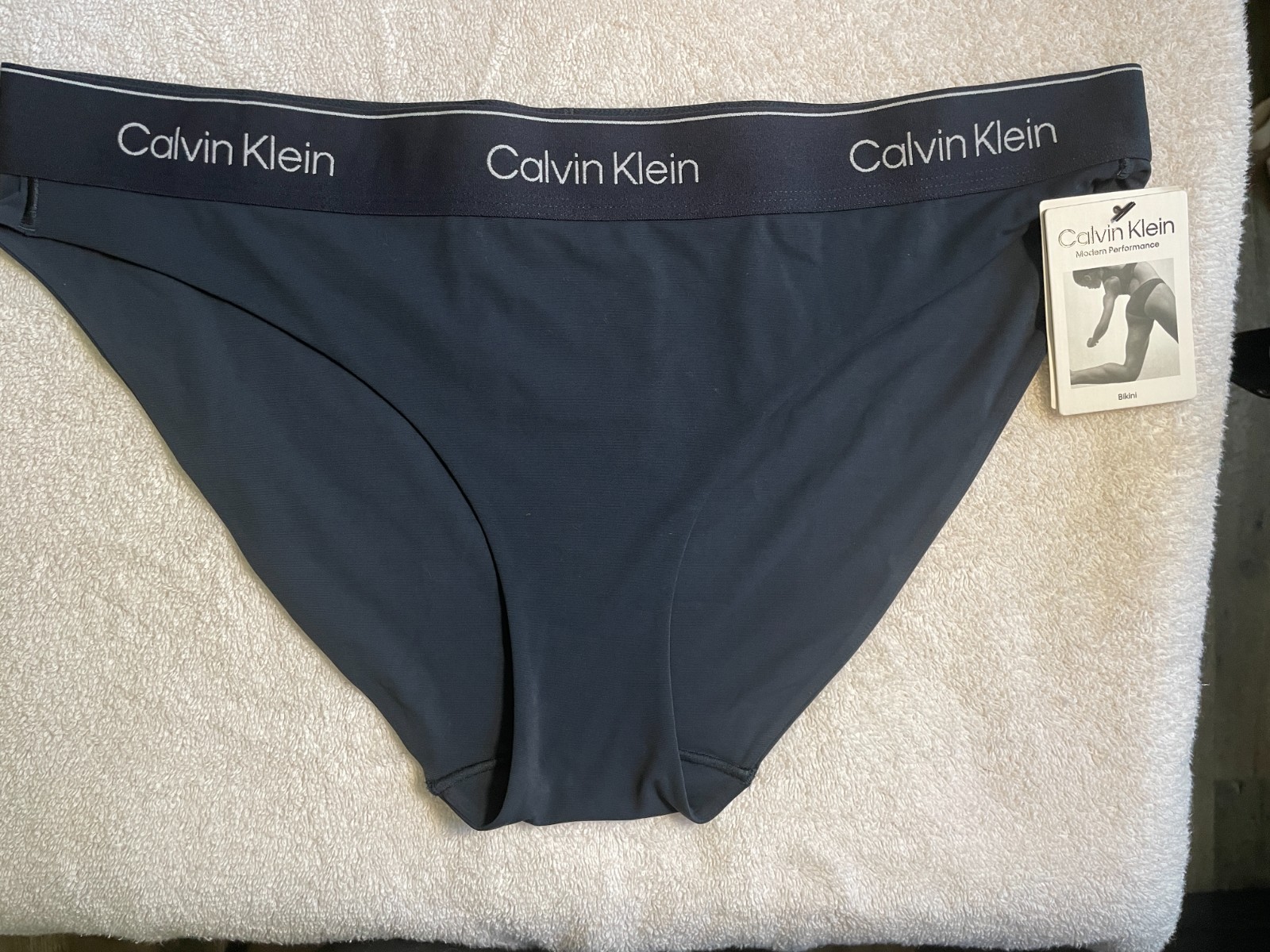 NWT! Calvin Klein WOMEN’S Blue SZ L Modern Performance Bikini Panty QF6925