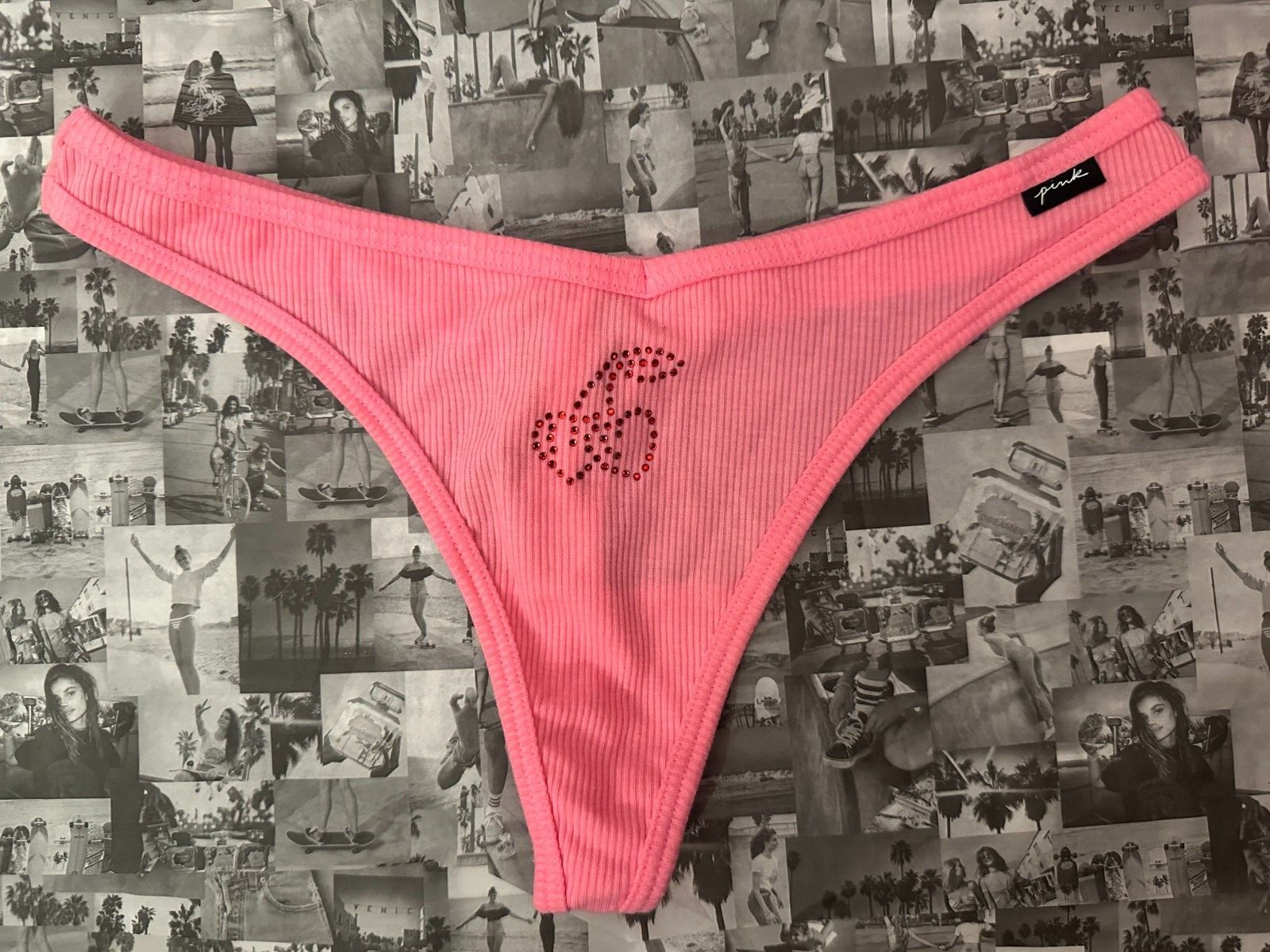 NWT Victoria’s Secret Pink V -cut Pink Cotton Thong Pantie Panty Bling cherry S