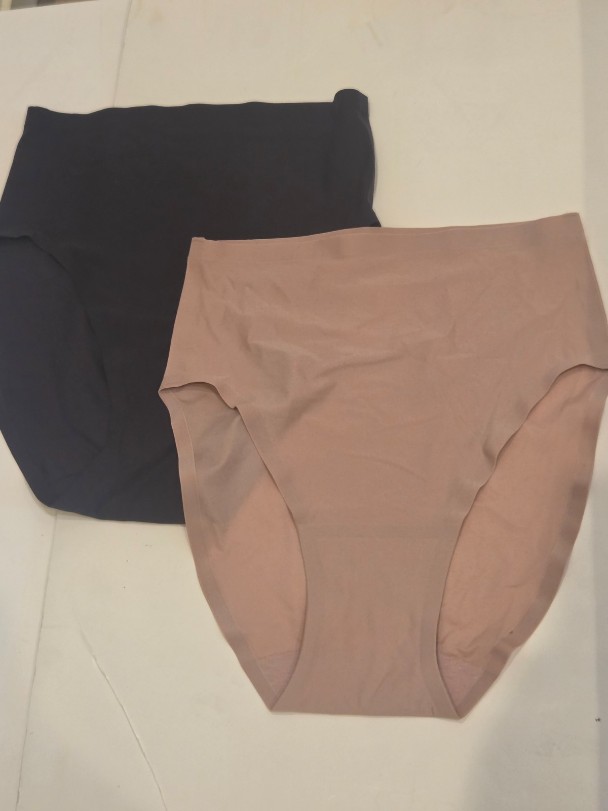 2 Chantelle 106C7 Stretch Seamless high-cut Panty NEW