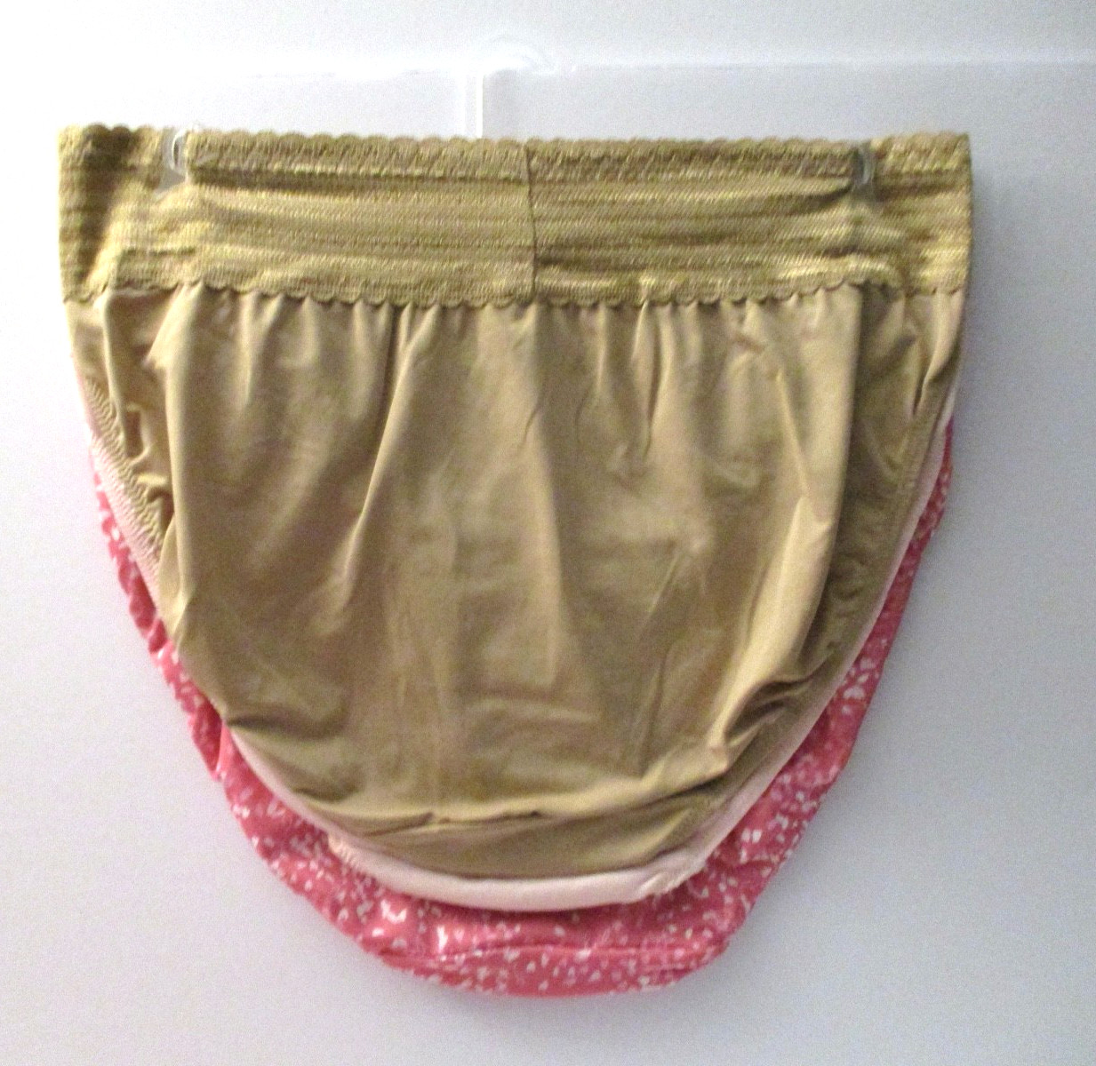 Warners Hi-Cut panties no pinching no problems mid waist 3-Pack size 7/L
