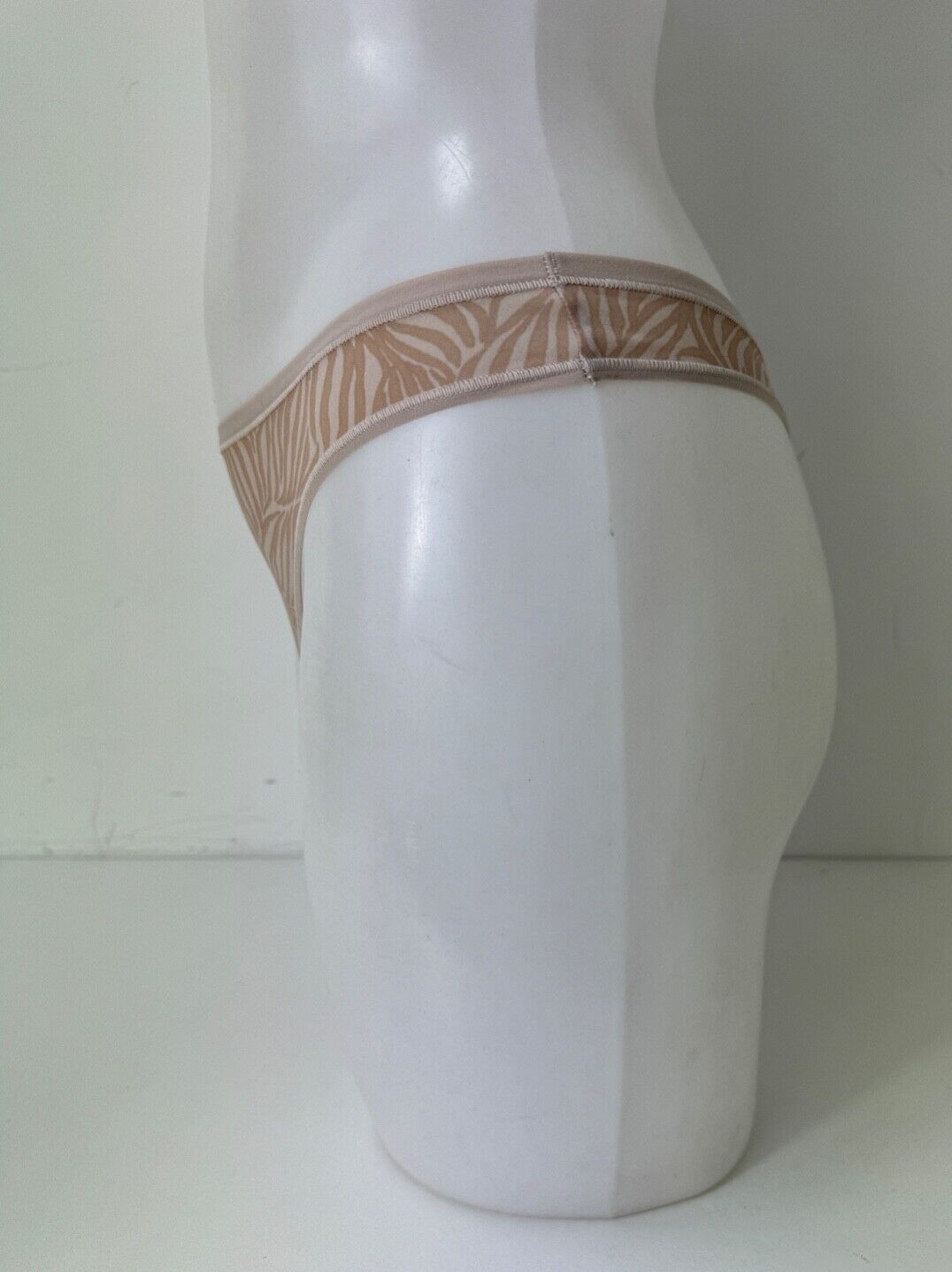Ladies Ex M&S Thongs 5 Pack Animal Print Size 6 8 10 12 14 16