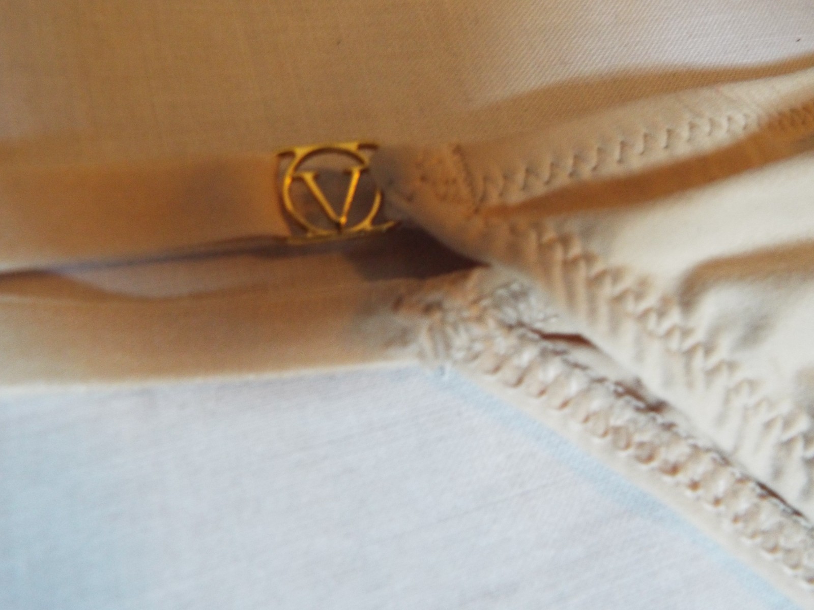 NWT Victoria’s Secret Love Cloud Adjustable String Thong Panty XS Marzipan