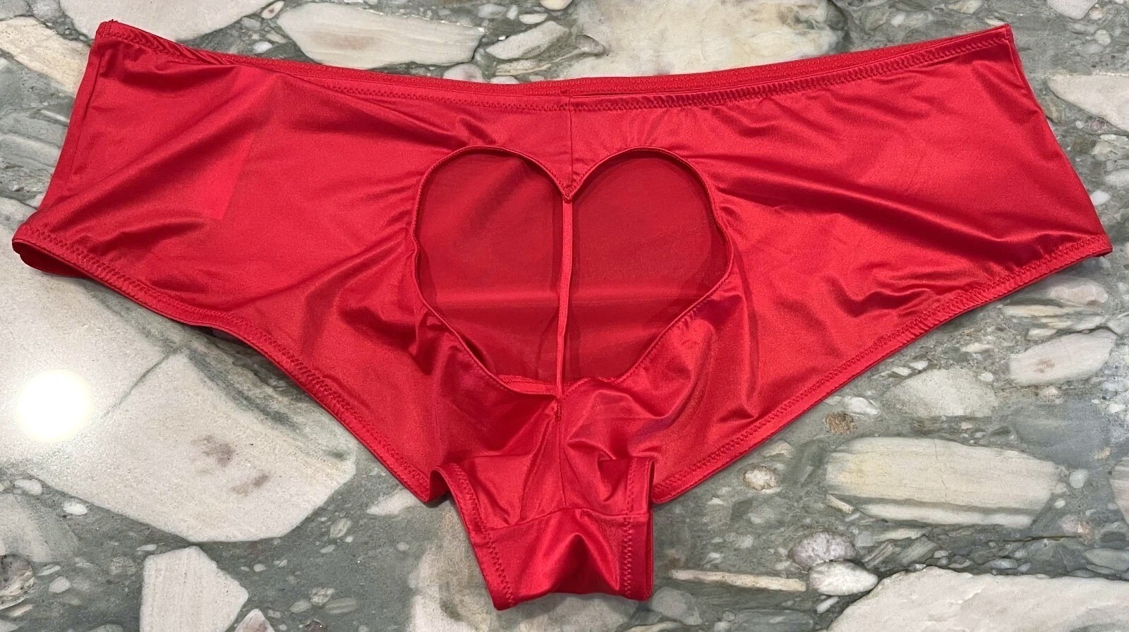 NEW Victoria Secret Very Sexy Open Heart Cheeky Panty – Lipstick Red – XL