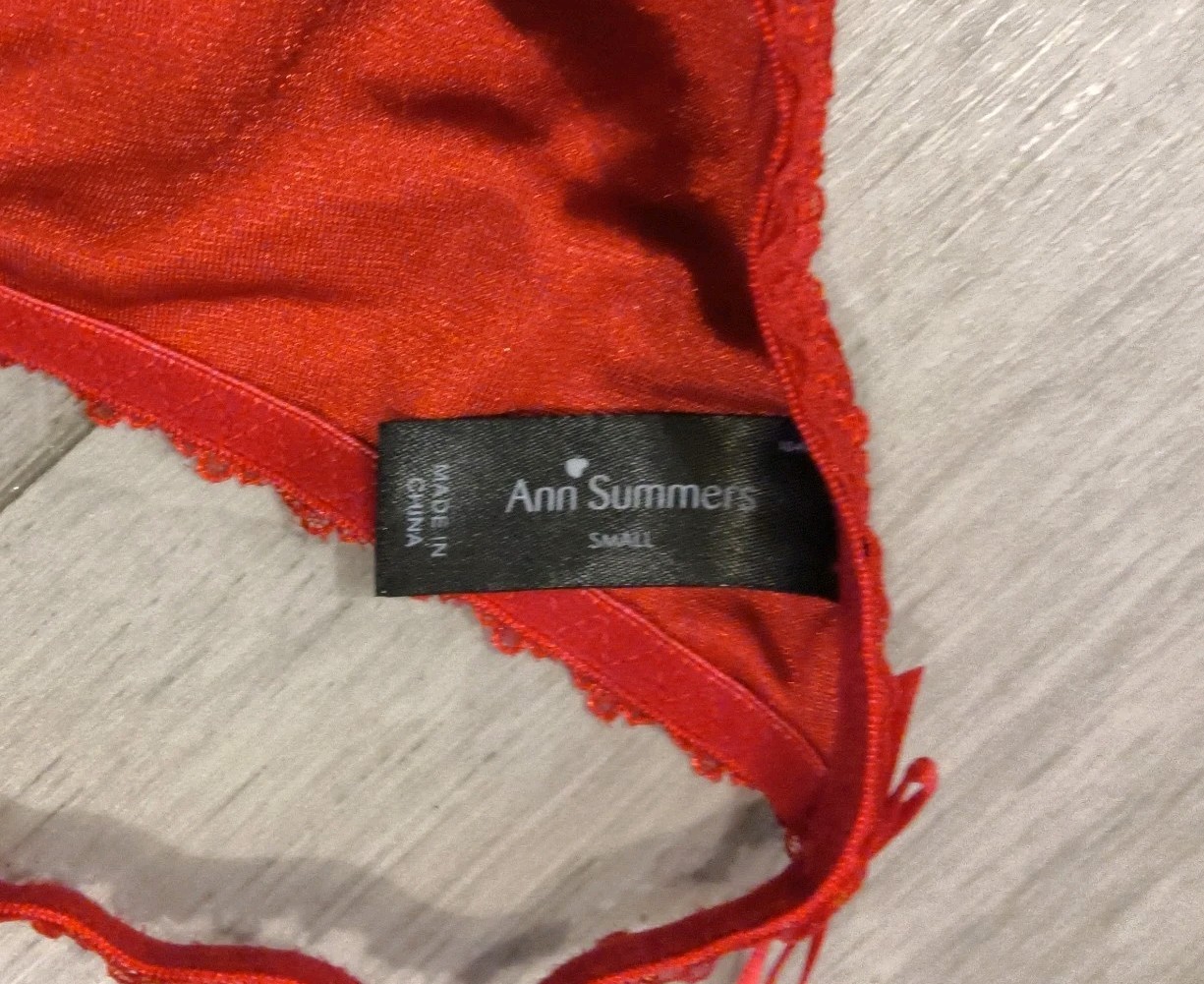 BNWOT Vintage Ann Summers Red Lace Entice G String Thong Size Small