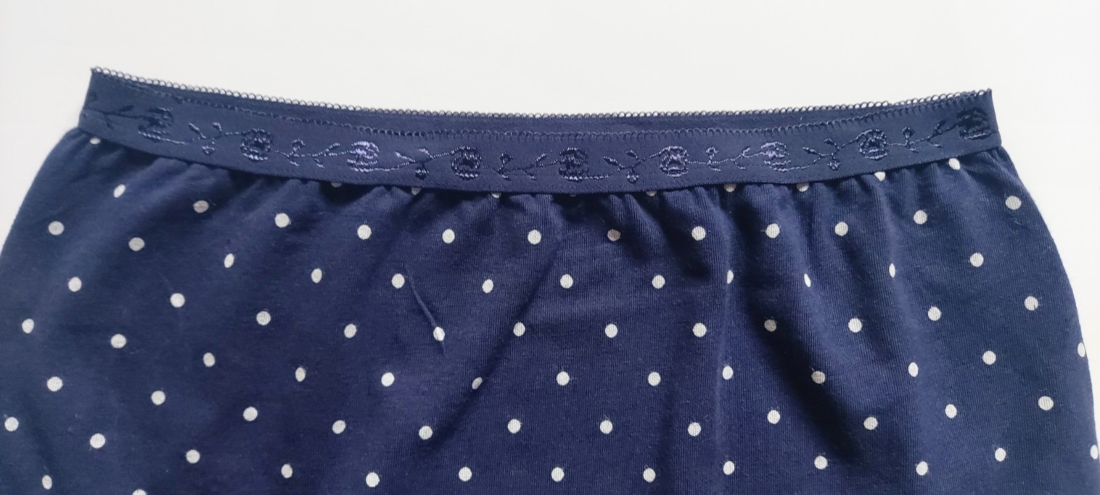 Authentic M & S BLUE Cotton Rich Jacquard Waist Spotted Full Briefs. Size 8 only