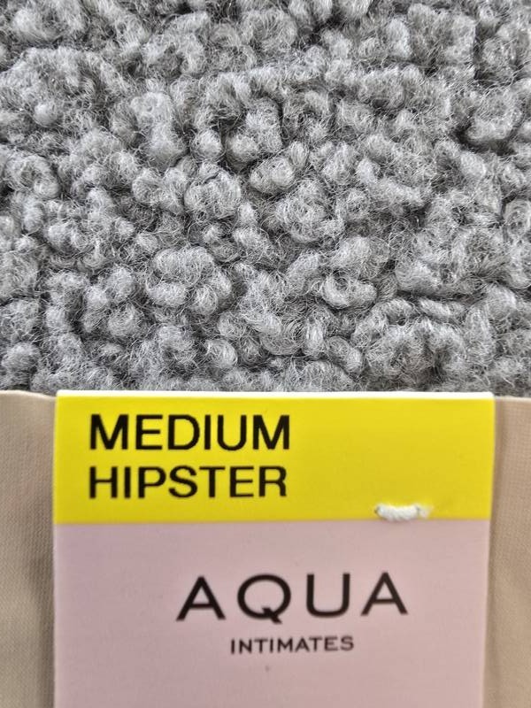 AQUA Stretch Seamless Hipster Underwear Women’s M Latte Cafe Solid Pull On