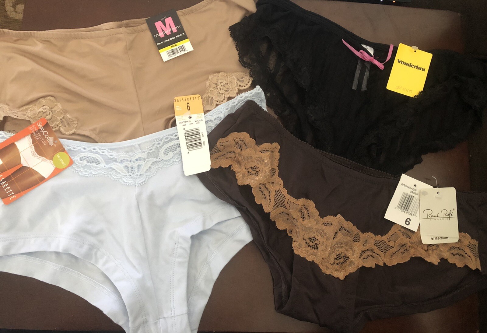 NEW w Tags LOT 4 Branded Womens Hipster Boyshort Panties w Lace Size M