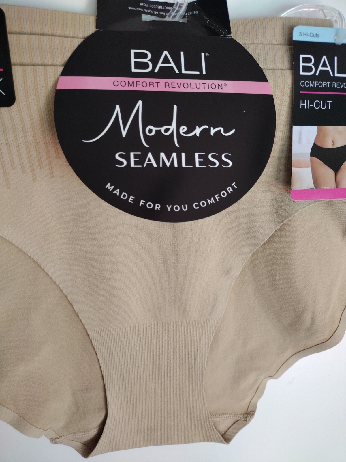 NEW Bali 3 Pairs Comfort Revolution HI-CUT 5/S BEIGE DFMSBH3 NWT