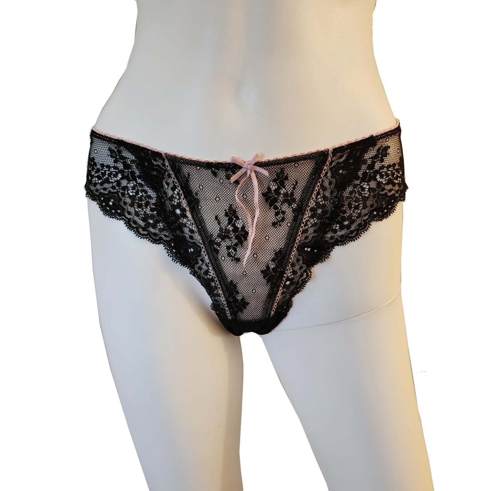 Elle MacPherson Romantic Lace Thong Panty