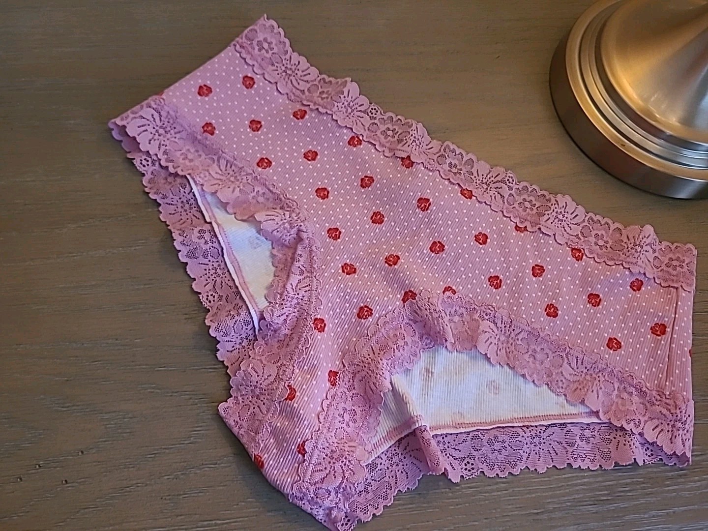 New! Pink Victoria’s Secret Cheeky Underwear Lace With Roses Polka Dots Size L