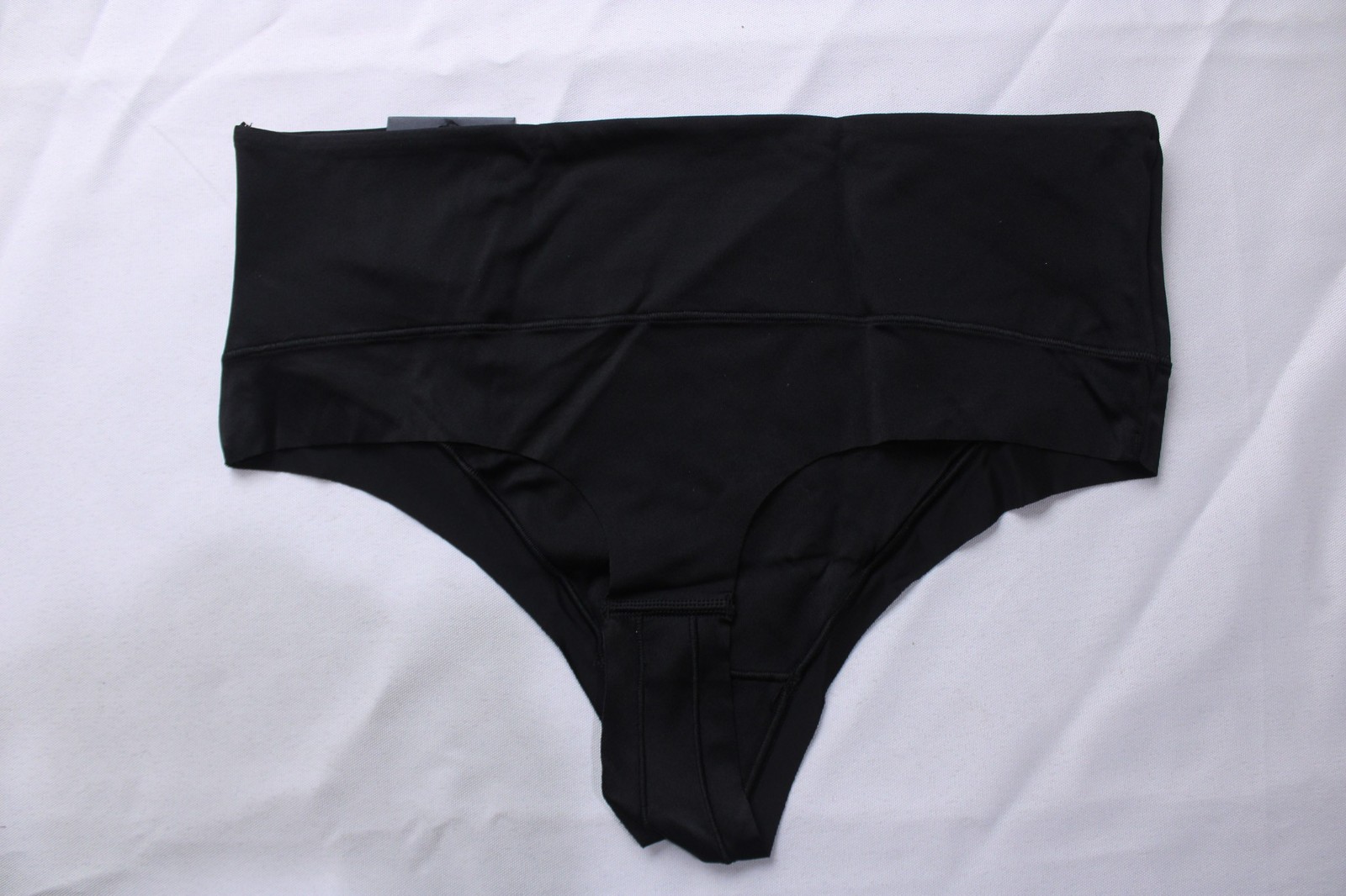 Spanx Women’s Contouring Smoothing High-Waisted Thong DH3 Very Black Large NWT