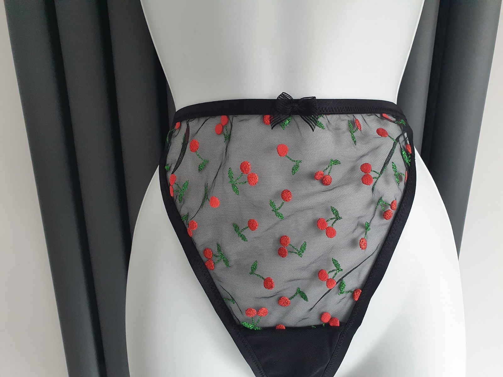 Savage X Fenty Cherry Mesh Thong NWT UK 20 Plus Size Dark Coquette Y2K Aesthetic
