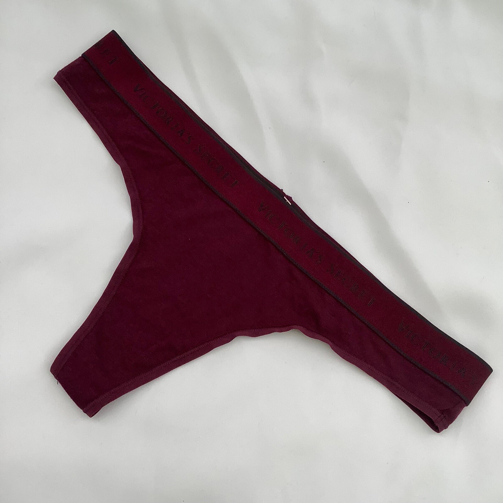 Victoria’s Secret Burgundy Purple Logo Waistband Thong Panties – Size L – BNWT
