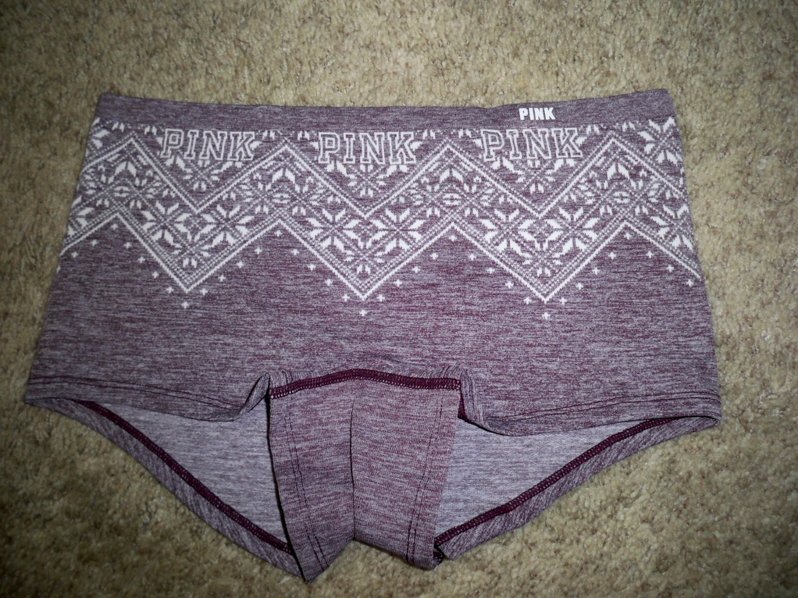 VICTORIAS SECRET BOYSHORT MAUVE PURPLE SNOWFLAKE LARGE NEW