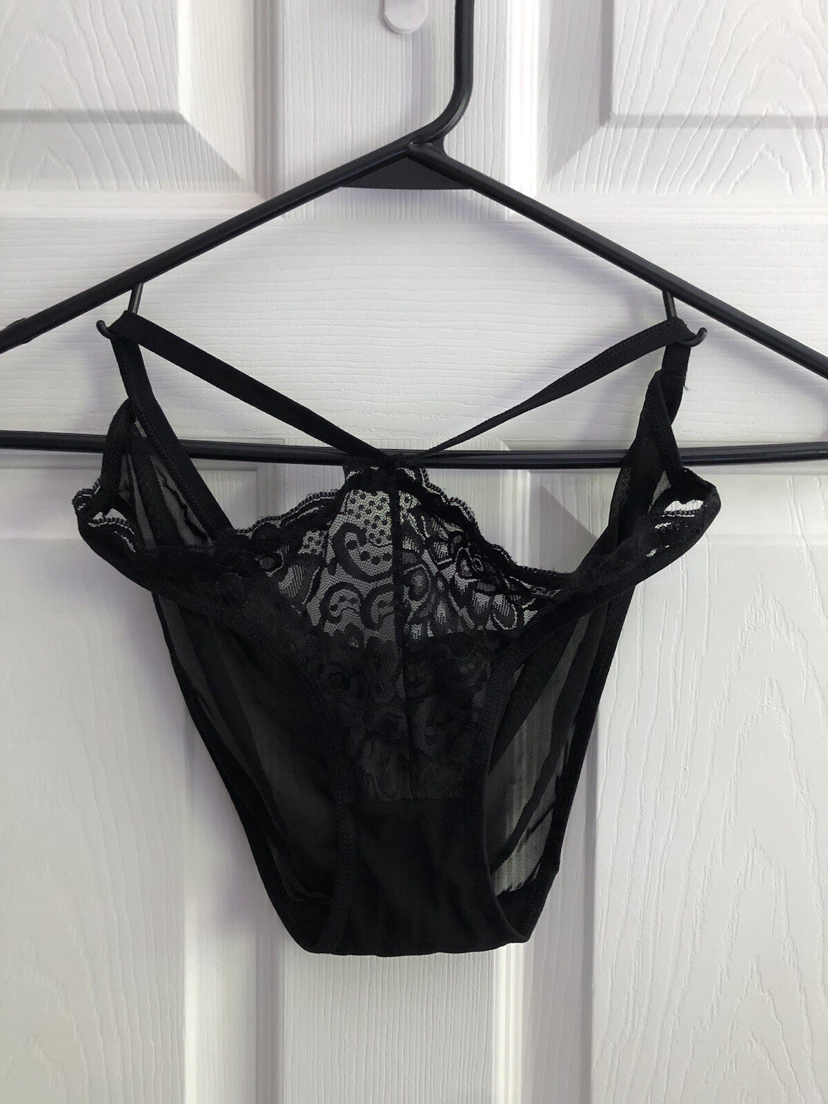 NWOT Lace Panty Shine Strap with Hip Cutouts Black Sz XL