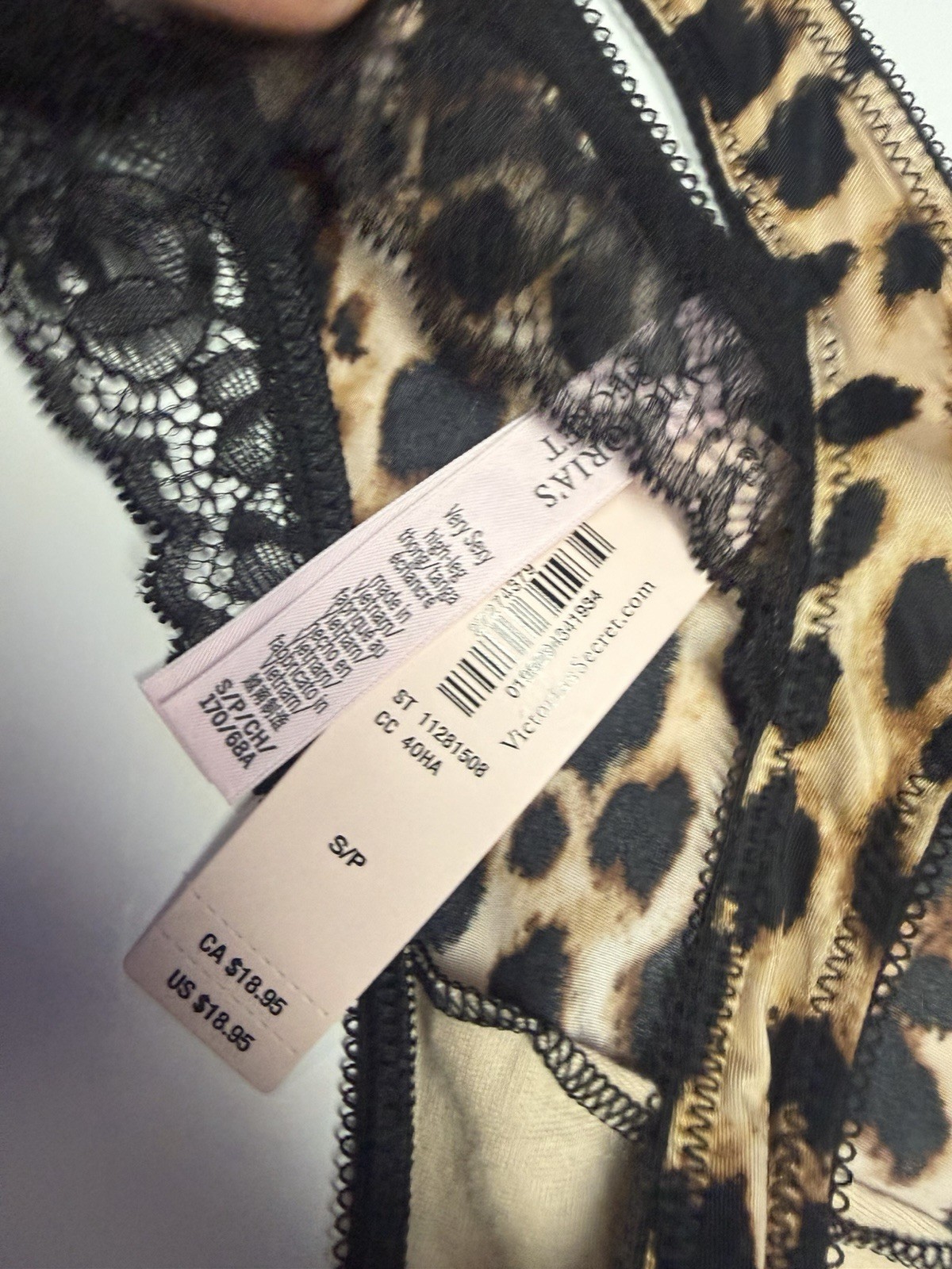 Victoria’s Secret Leopard Print Strappy Lace Thong Panty Size S NEW