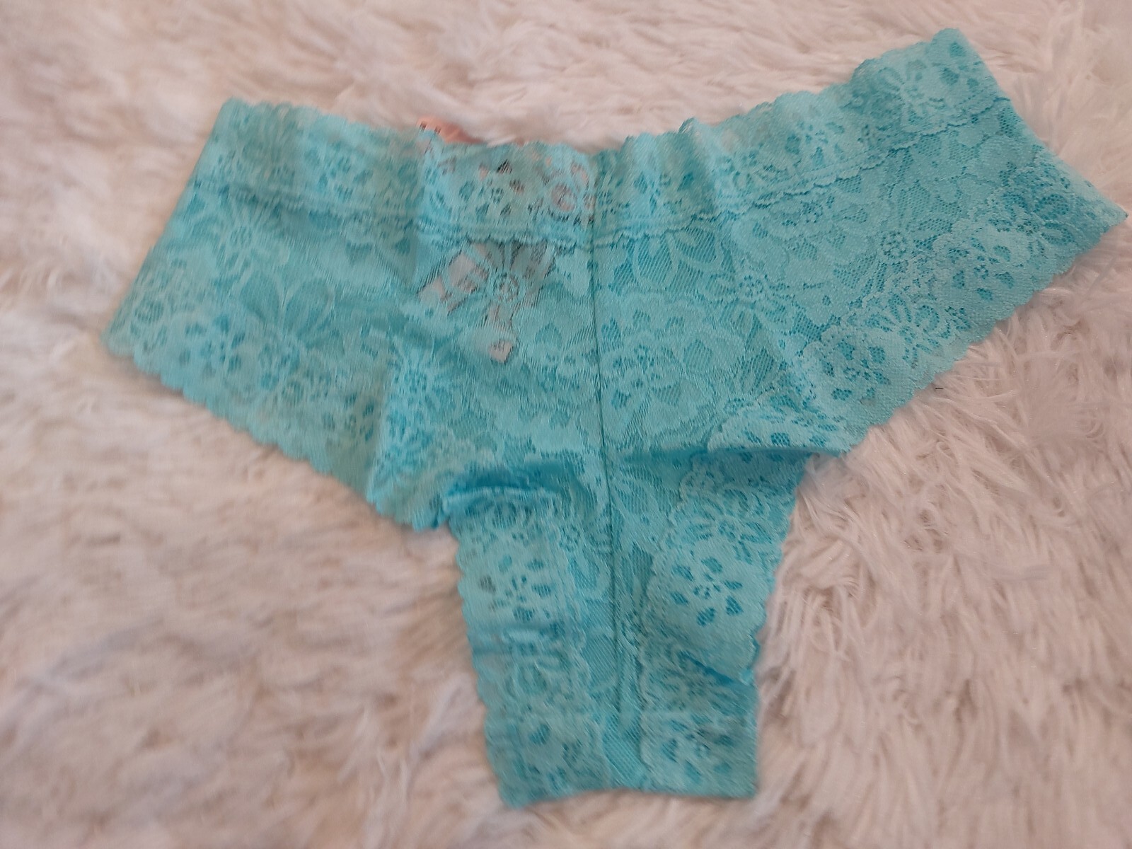 NWT VICTORIA SECRET The Lacie Lace Cheeky Panty Size Small (A64)