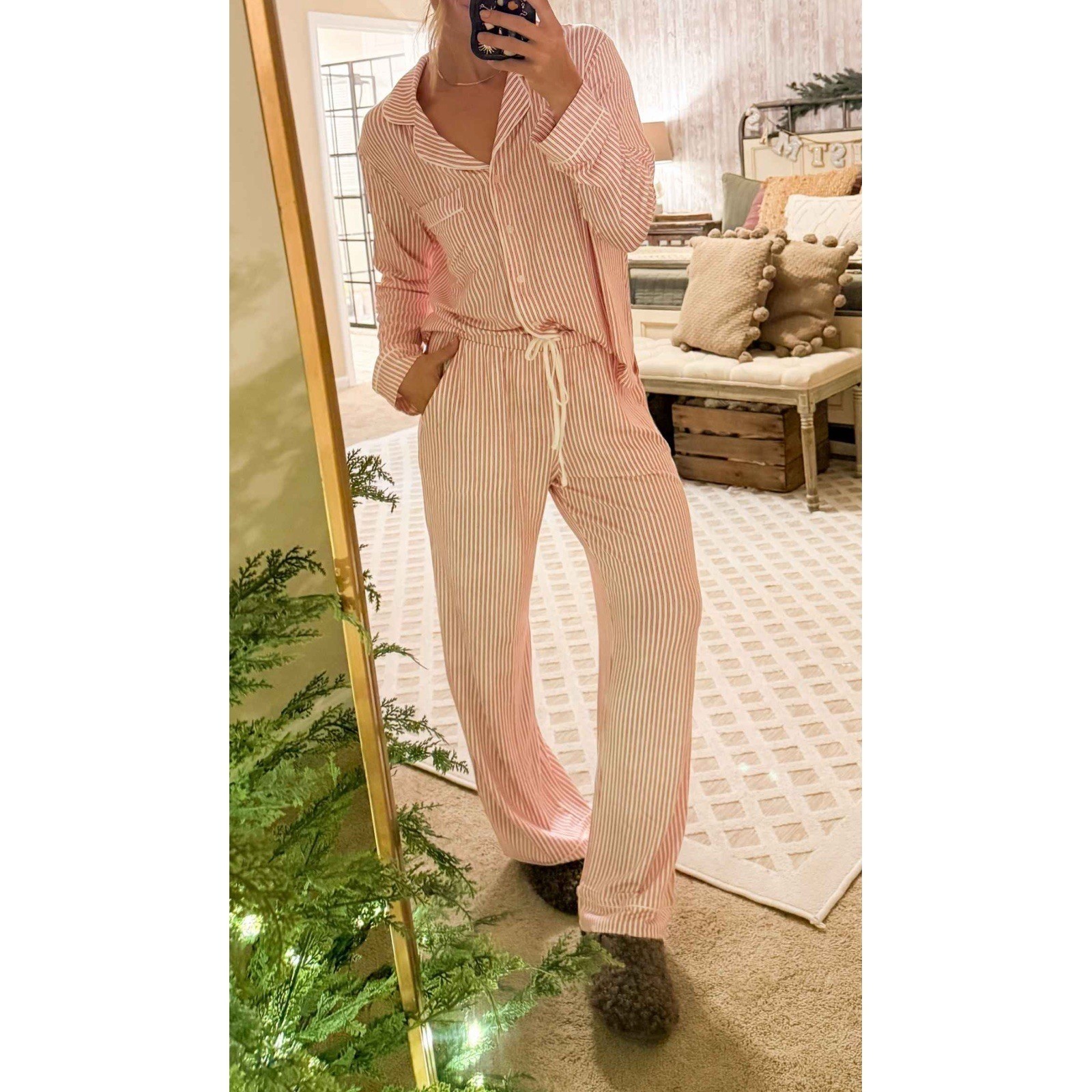 M/L -L top/ M bottom Cloud Knit Auden Modal Soft pajama set, Christmas red/white