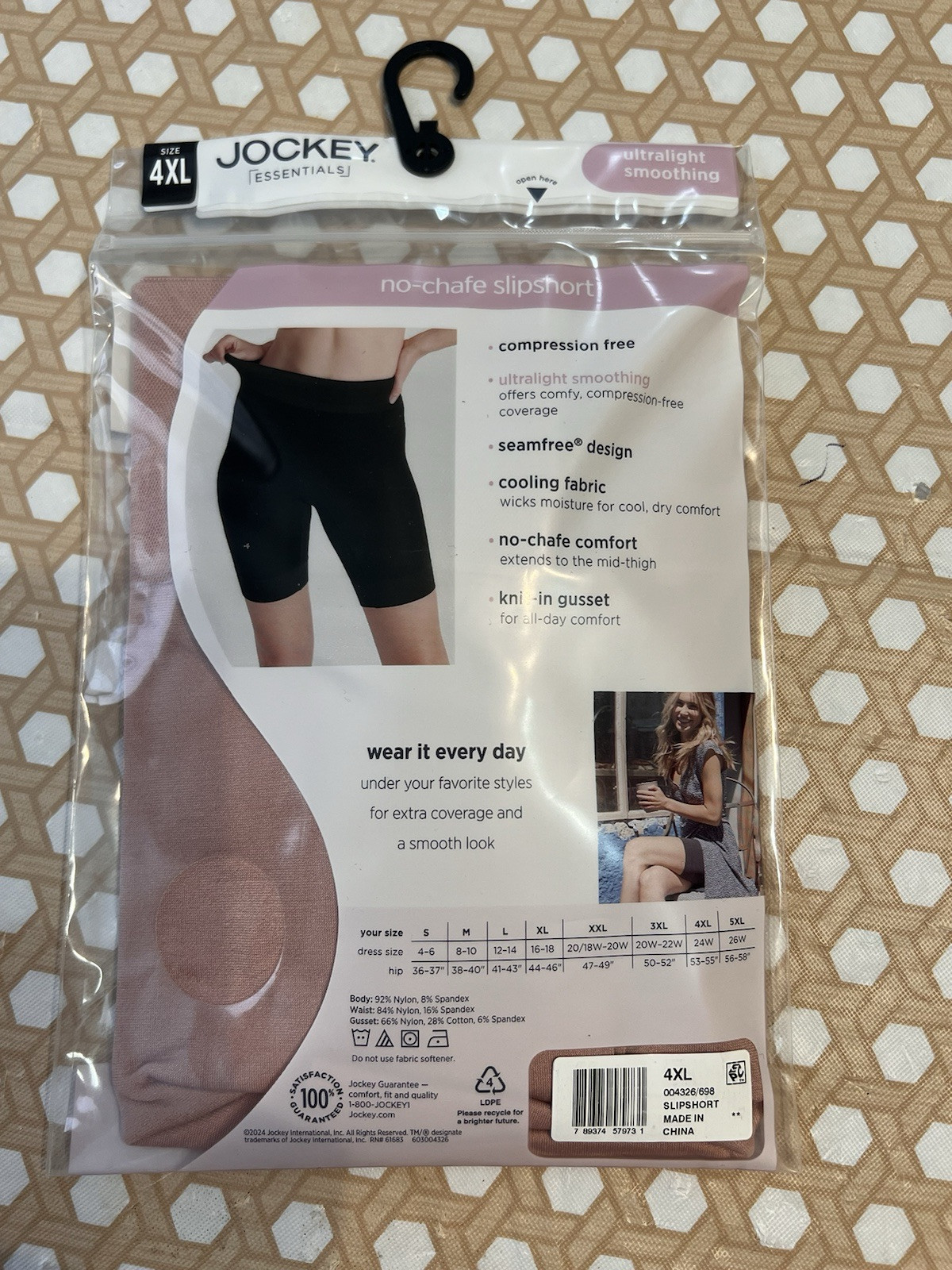 Jockey Essentials Seamfree Smoothing No-Chafe Slipshort Light Size 4XL Women