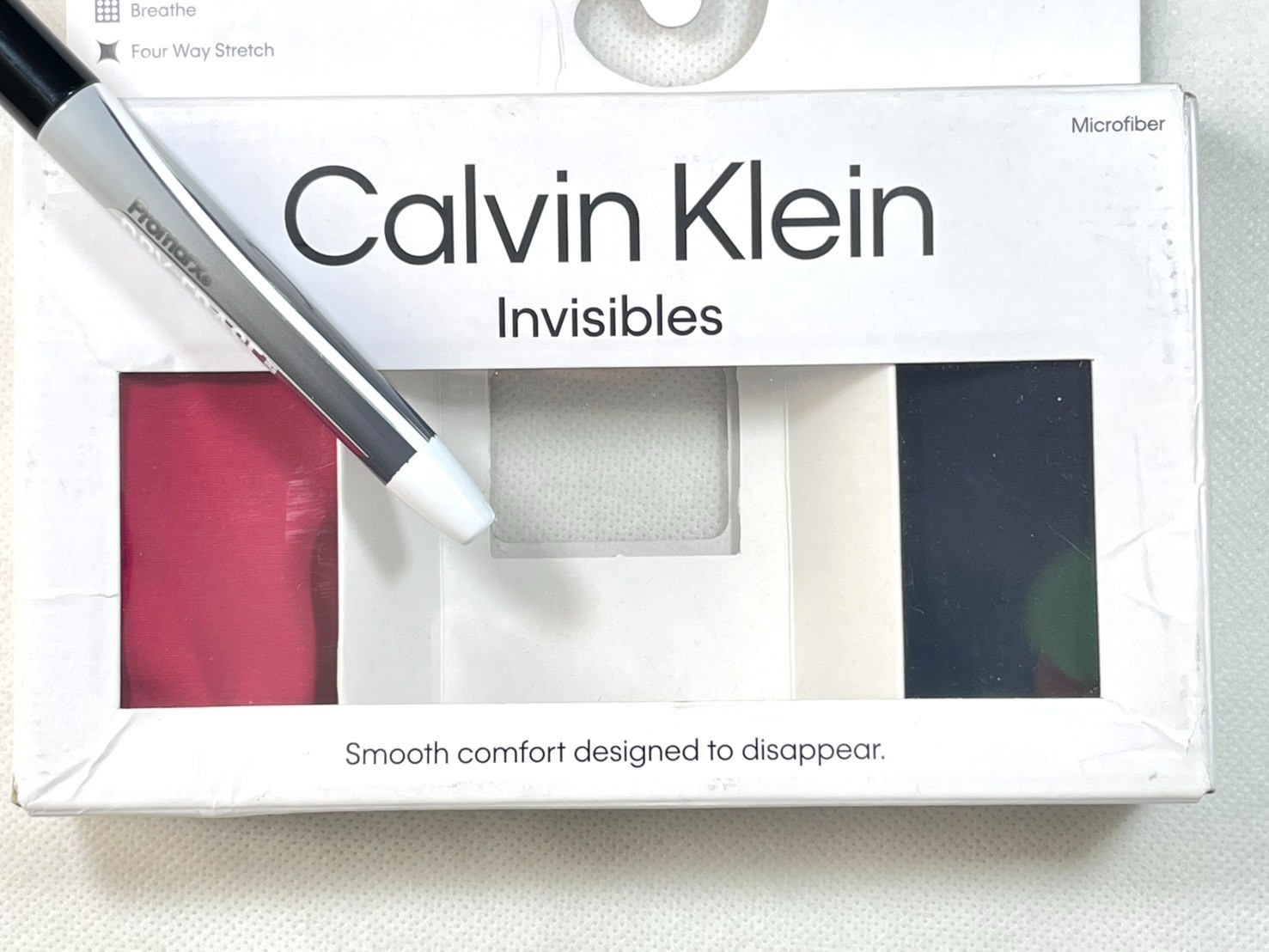 NWT 2-Pack Calvin Klein Women’s M Carousel Cotton Thong Underwear QD3558