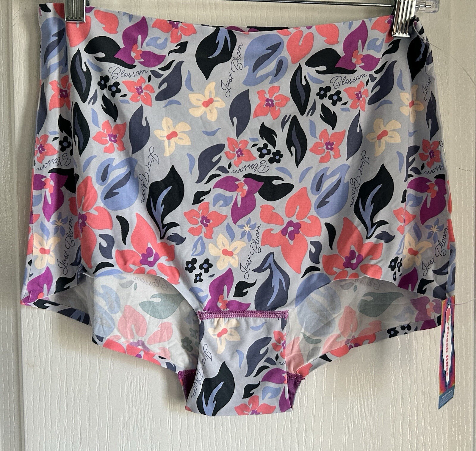 Cheek Boss Boyshort Panties Just Bloom No Show Plus Size 2XL XXL NWT Free S&H!