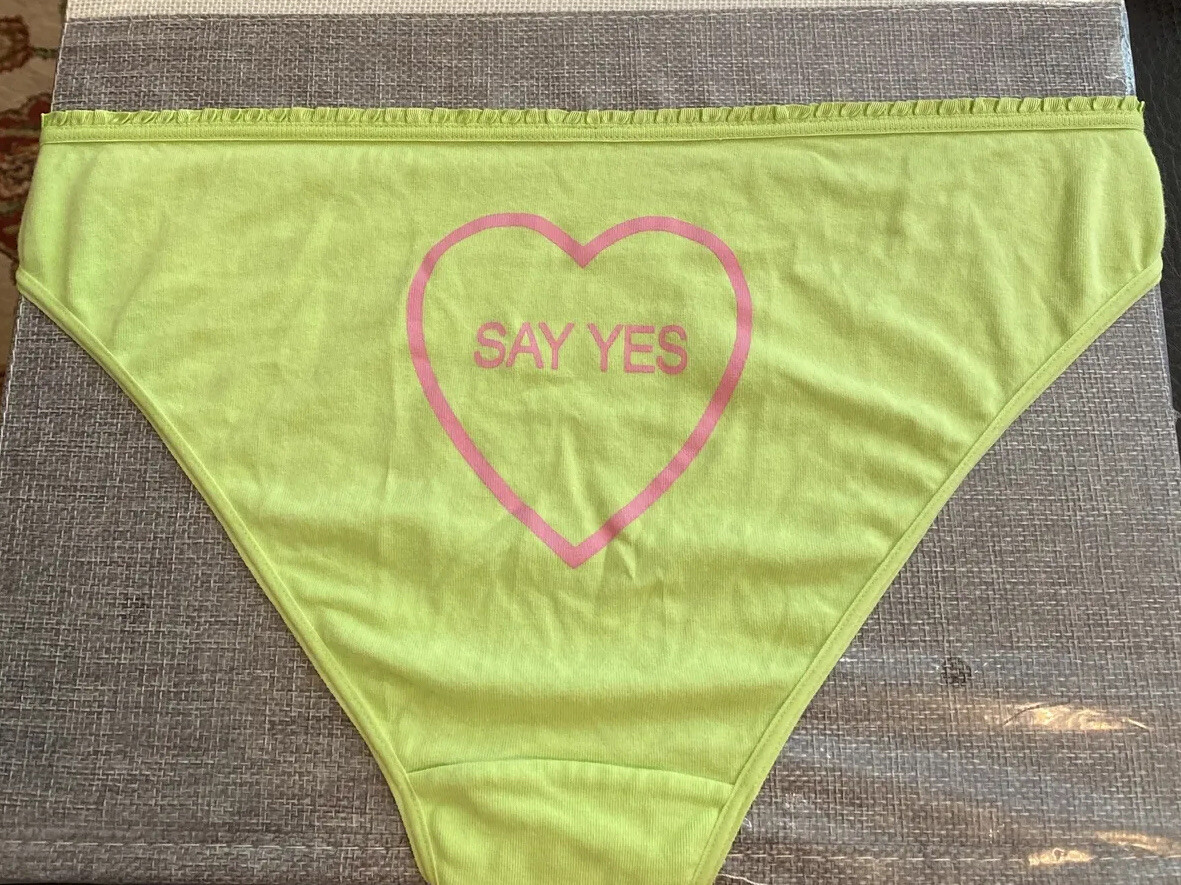 Express Intimates NWT Women L “Say Yes” Low Rise Ruffled Bikini