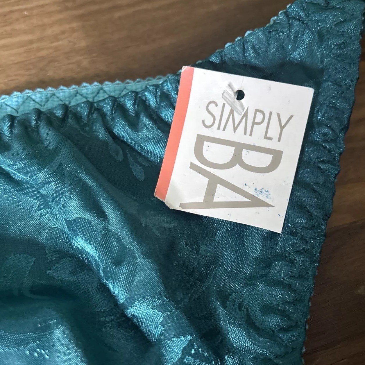 Vtg Simply Basic String Thong Panties Second Skin Shiny Satin Size 8 Green Flora