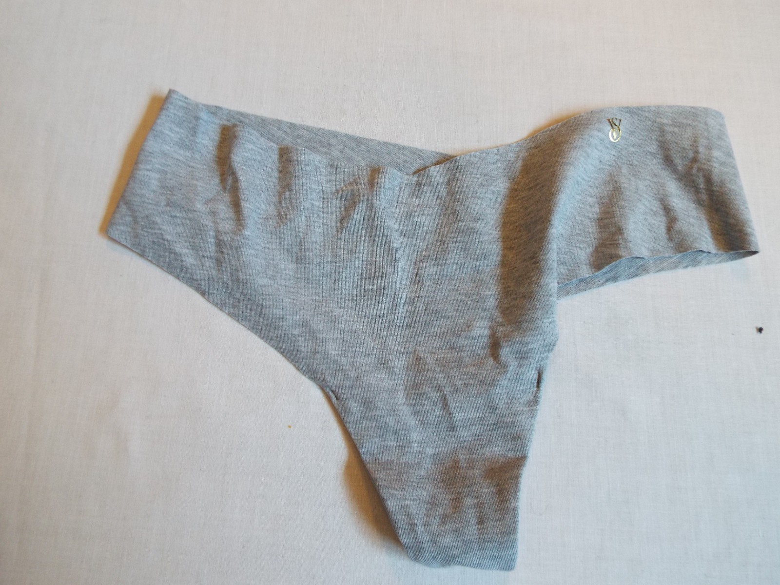 NWT Victoria’s Secret No-Show Cotton Thong Panty M Heather Grey