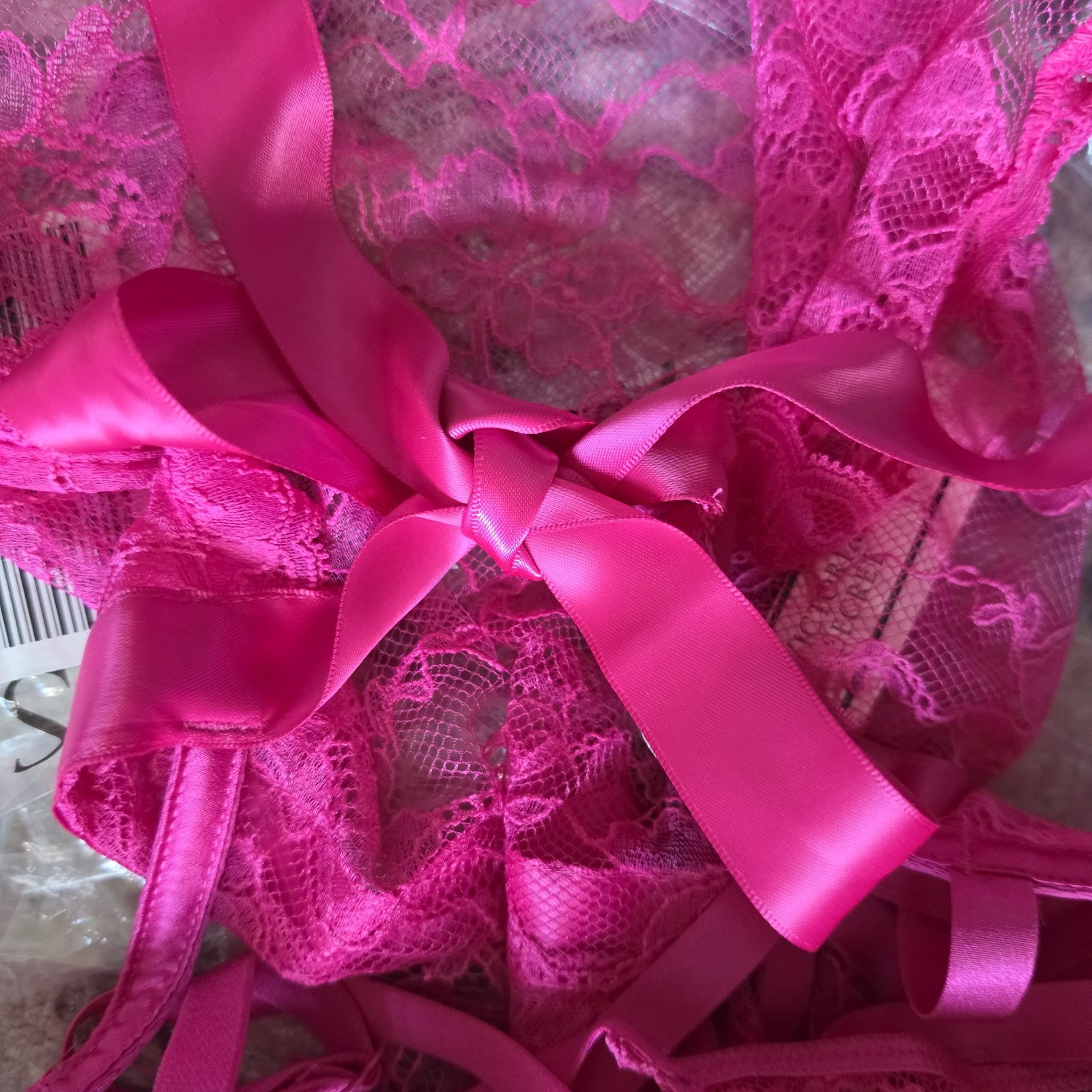 NWT Victoria’s Secret Very Sexy Bombshell Apron Teddy &Panty Pink Fuchsia M, L