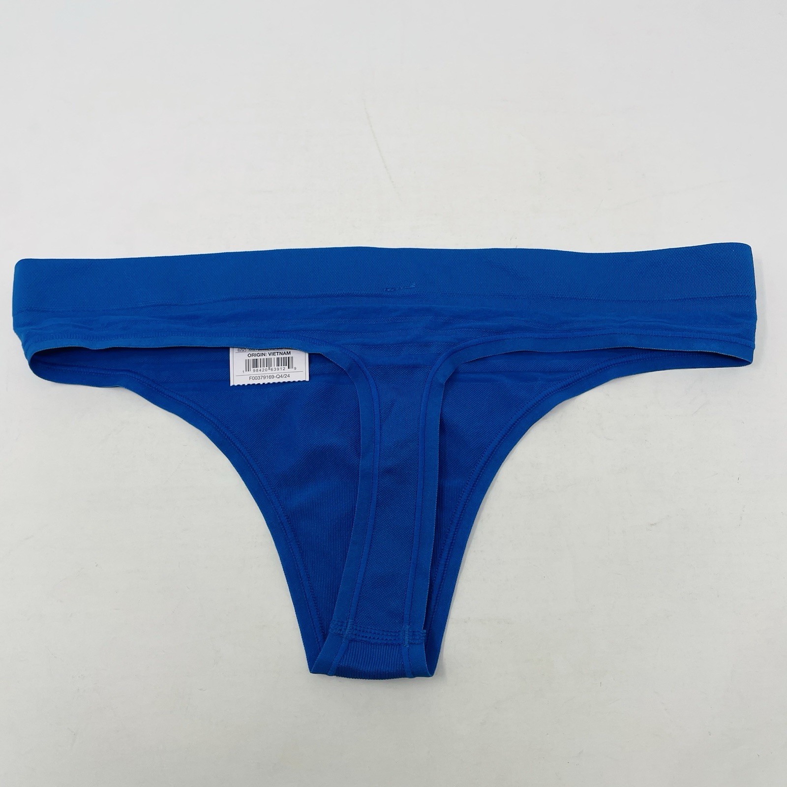 Auden Womens Size Medium 8/10 Seamless Thong Underwear Panty in Blue 2070