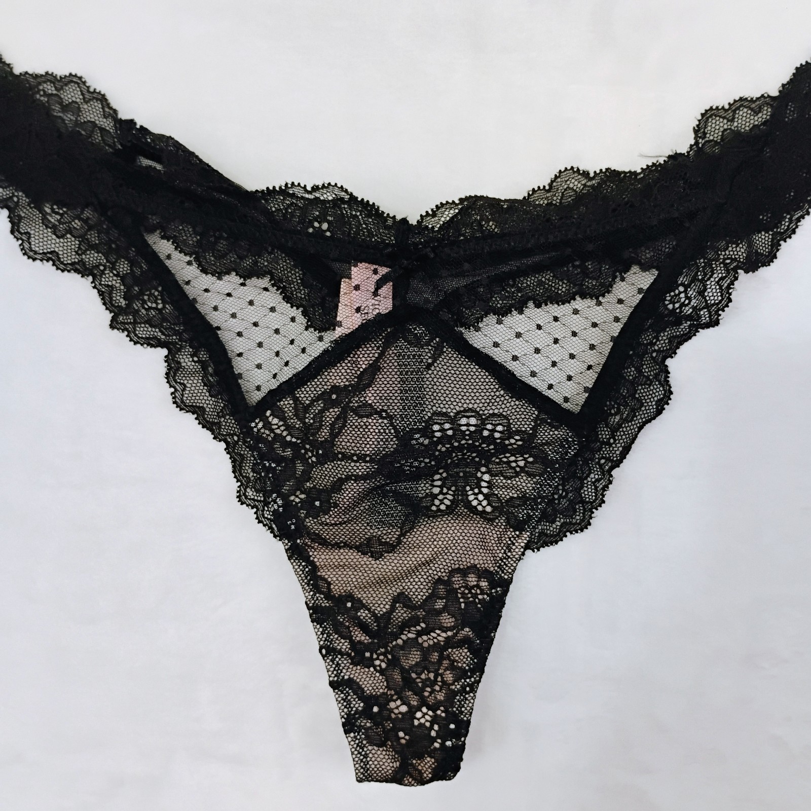 Victoria’s Secret Dream Angel Women’s Black Mesh Floral Lace Thong Bow M