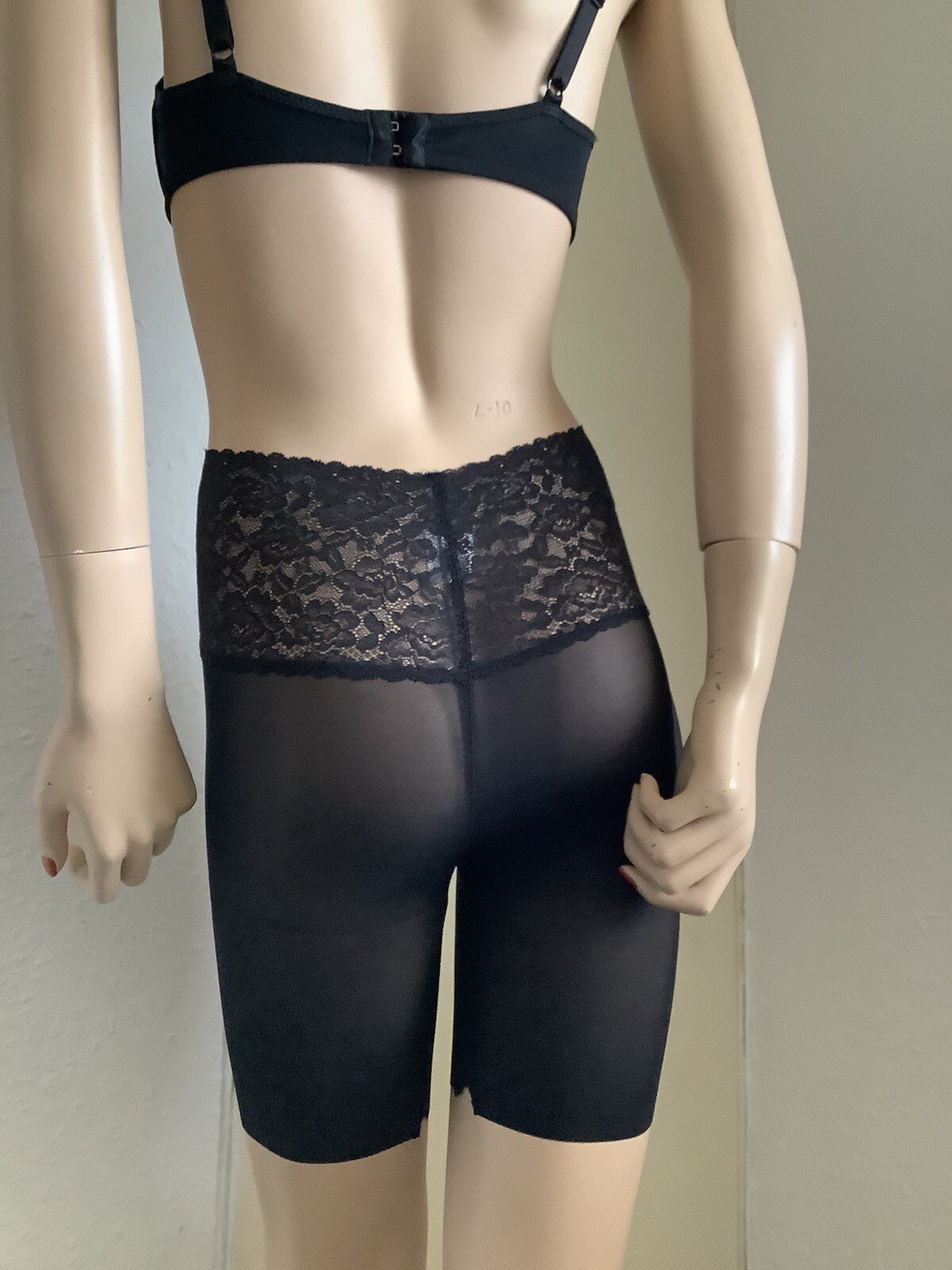 Uniqlo Black Sheer Nylon & Lacy Long Leg Bloomers Control Knickers 35” Hips