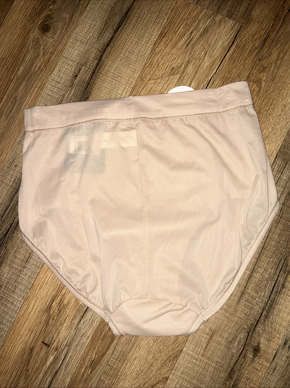 Bali Women’s M/6 Panty Brief One Smooth U Stretch NUDE NWT