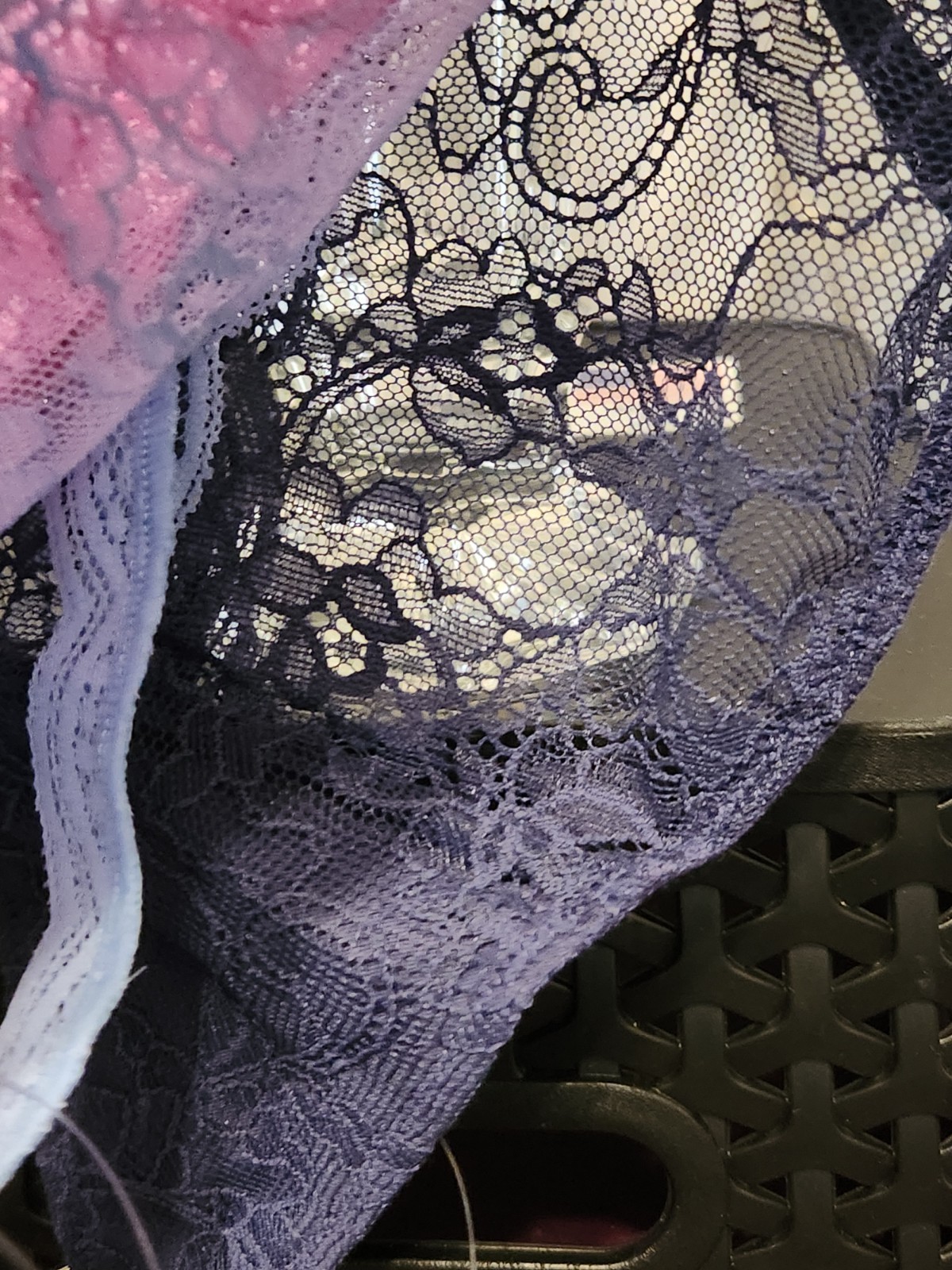 Joyspun Women’s Lace String Thong Panties 3 Pair Brand New Pretty Floral XXXL 22