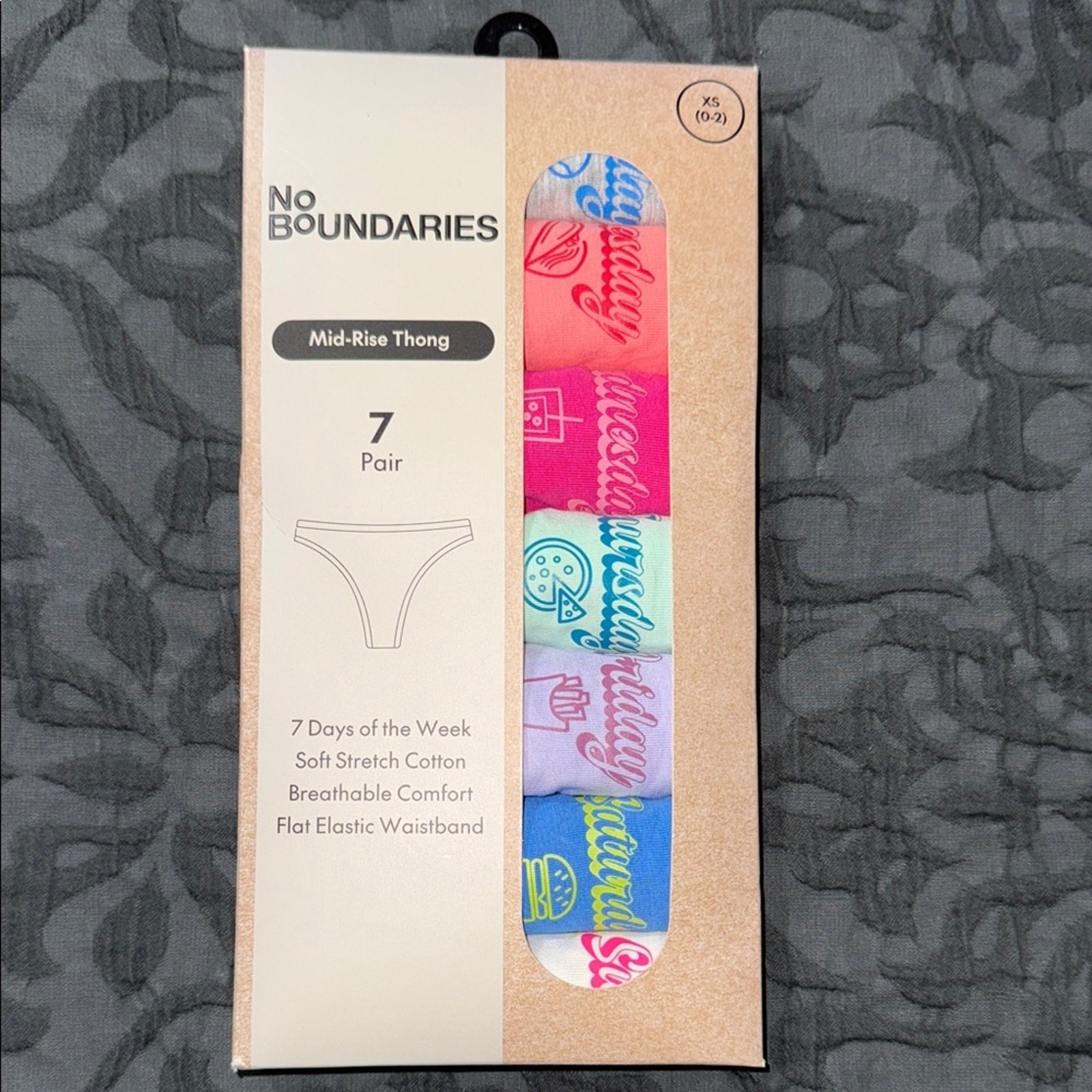 No Boundaries women’s size XS (0-2) mid-rise thong 7 days of the week stretchy