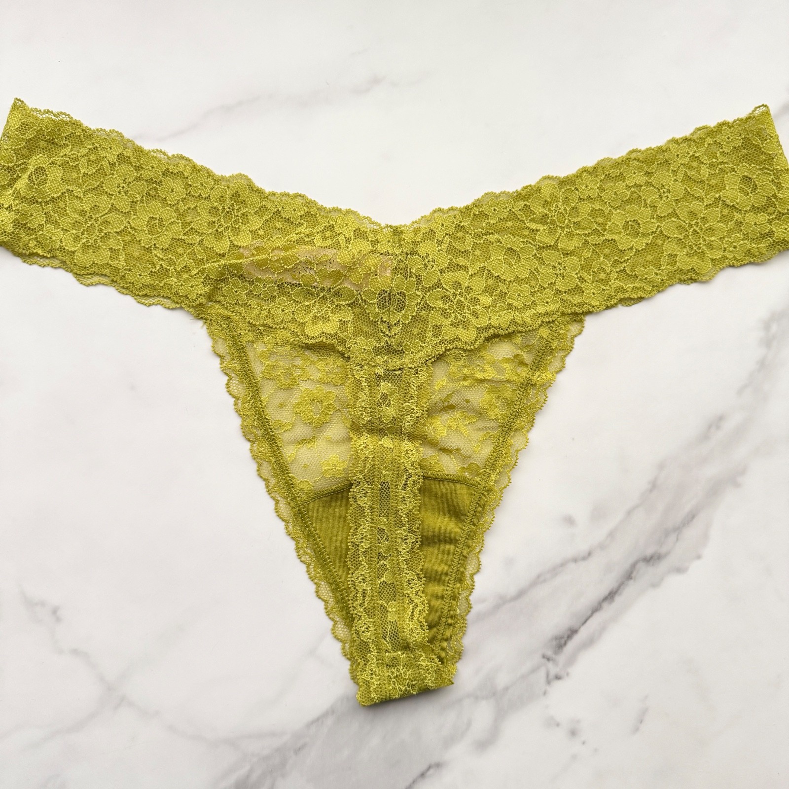Victoria’s Secret The Lacie Posey Lace Thong Panty Golden Fern Size XL