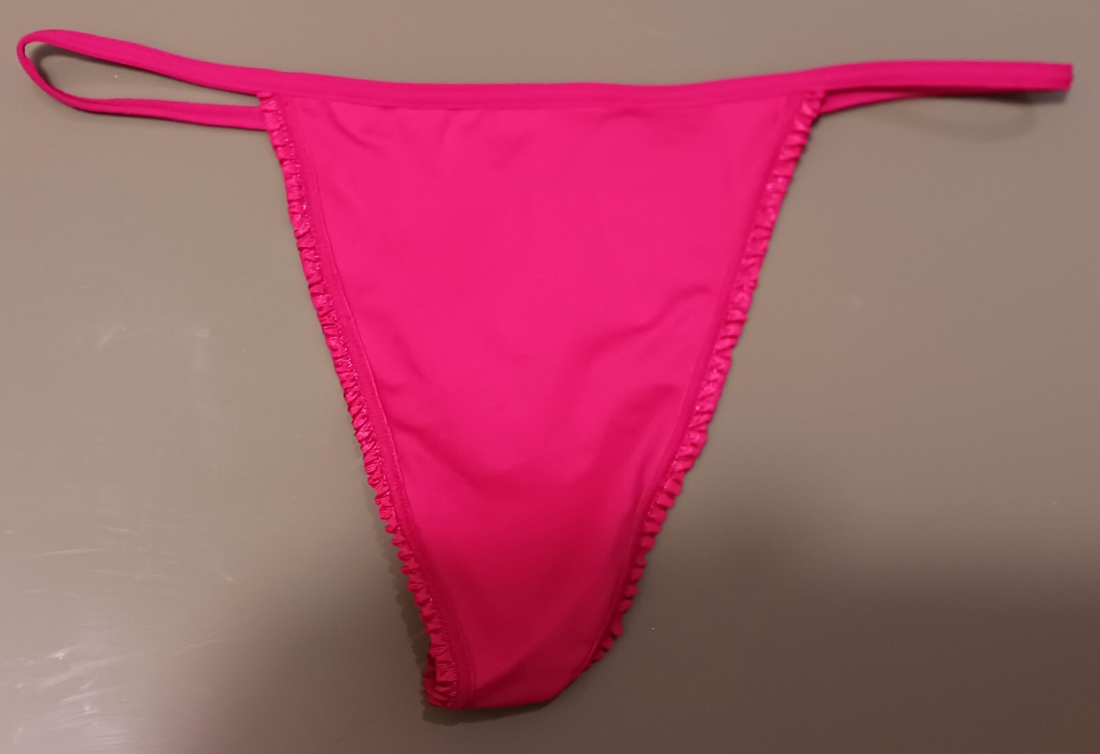 Vintage Size Small Sexy Little Things Low-Rise V-String Victoria’s Secret Key