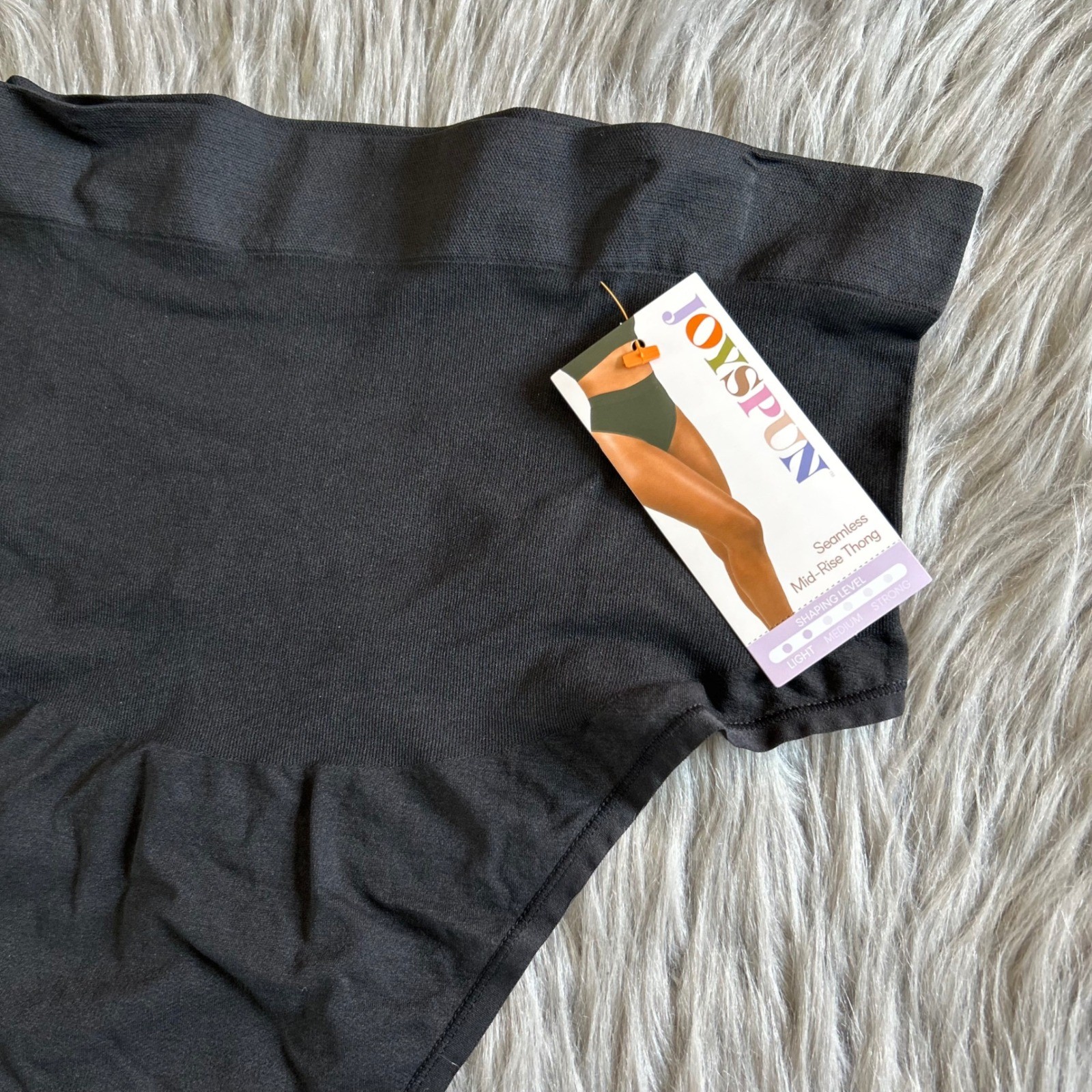 Joyspun Seamless Mid-Rise Thong Womens Size XXXL (22) Black Shapewear Shaping