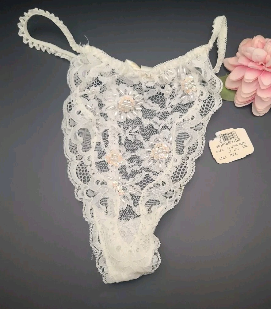 VTG M/L Victorias Secret 80’s 90’s T String G String Thong Panties Beaded Lace