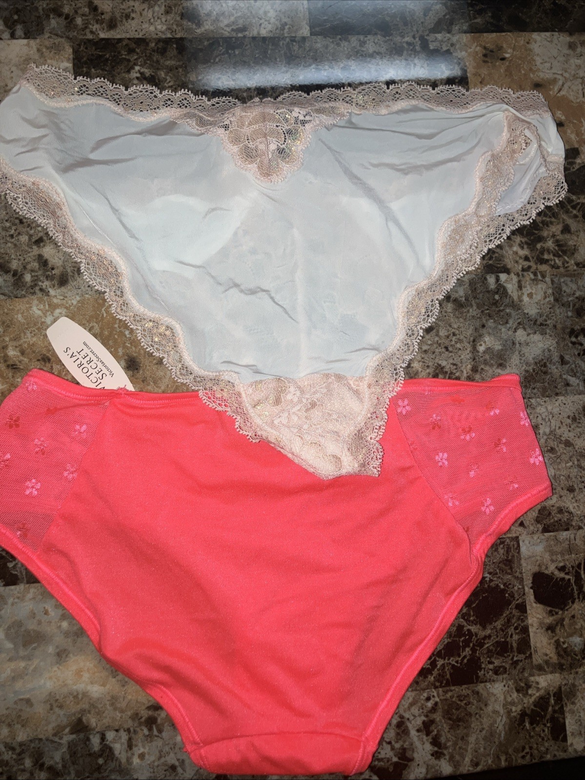 2 NWT Vintage Victoria’s Secret Cotton Lace Back Low-Rise Hiphugger Panties M