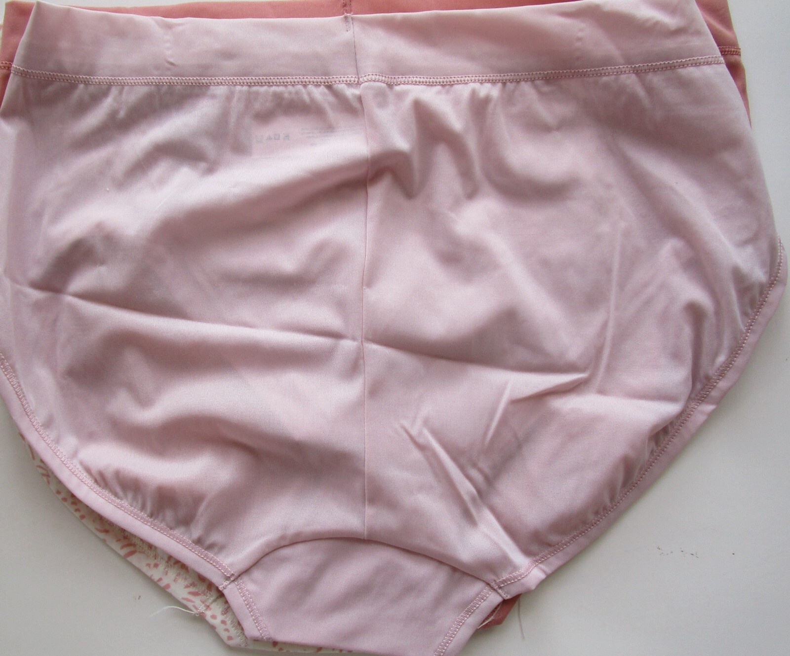 Bali One Smooth U Ultra Light Hi-Cut Pantie 3 Pack Style DFMEH3 Size 2XL 9 NWT