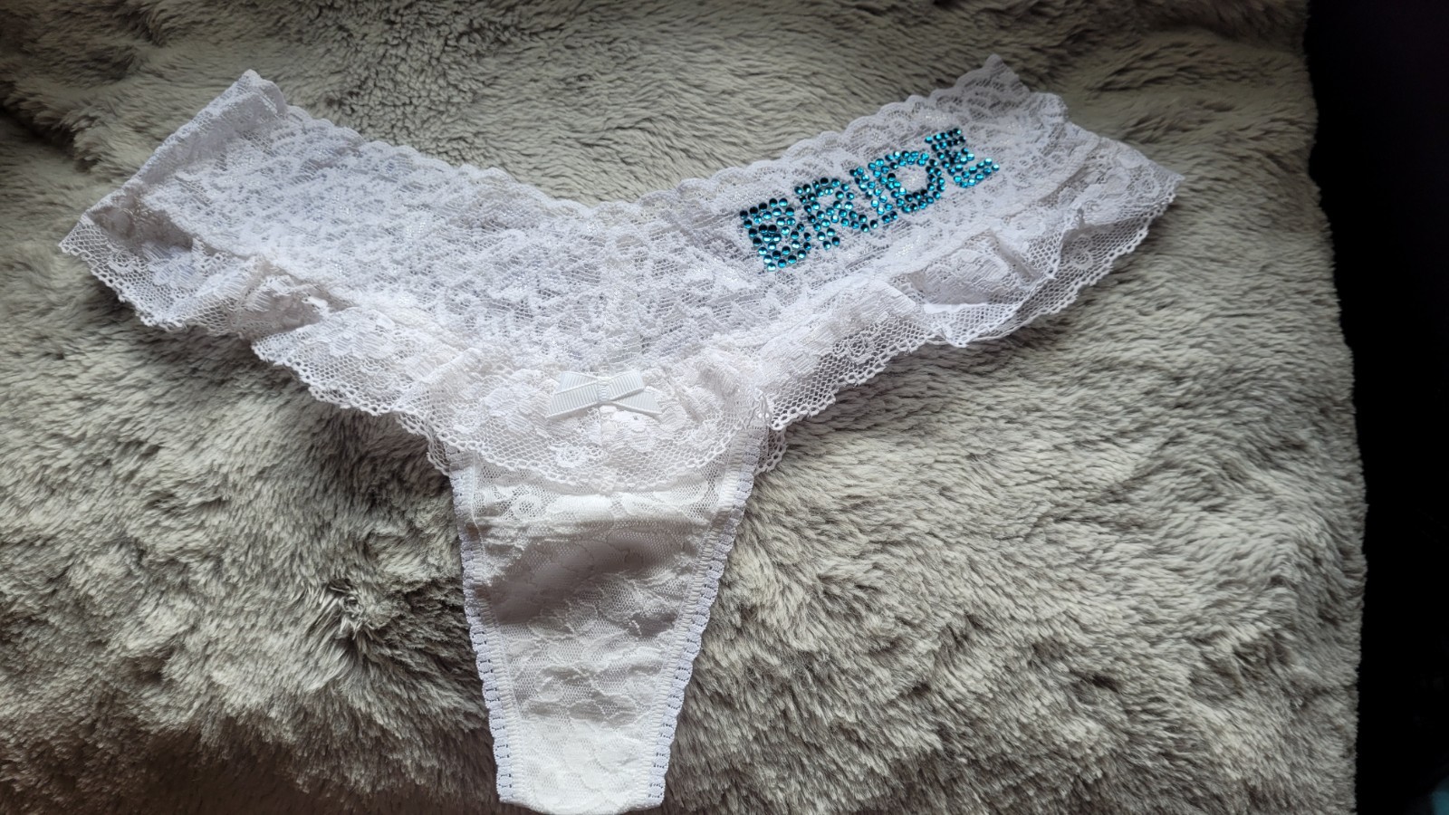 NIP Vtg Victoria’s Secret “BRIDE” White Lace Thong Rhinestone O/S Sexy Panties
