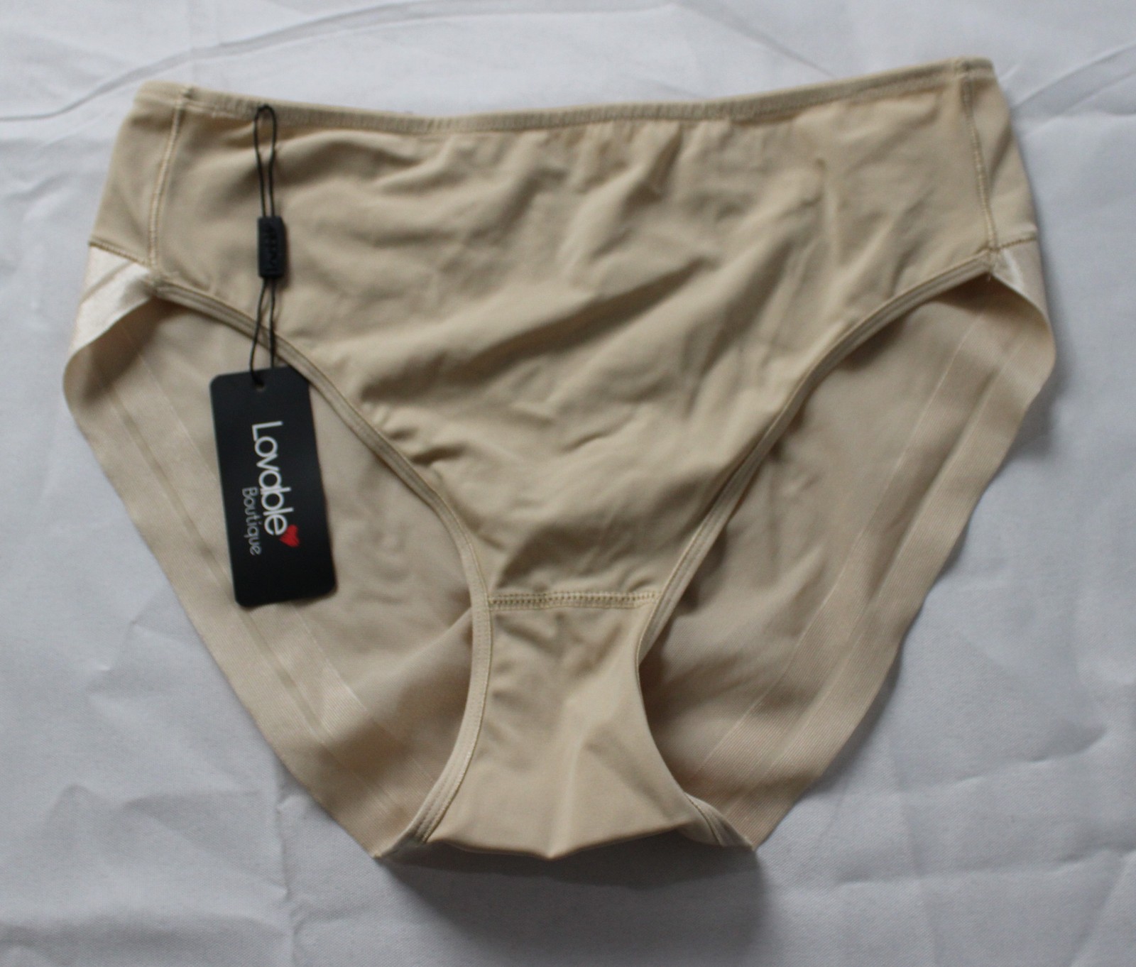 Loveable Boutique Women’s Classic Invisible Midi Briefs AC2 Nude Size: XL NWT