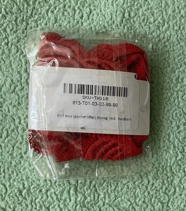 613 Wicked Weasel Panties Knickers Red Medium Thong Front Center Seam