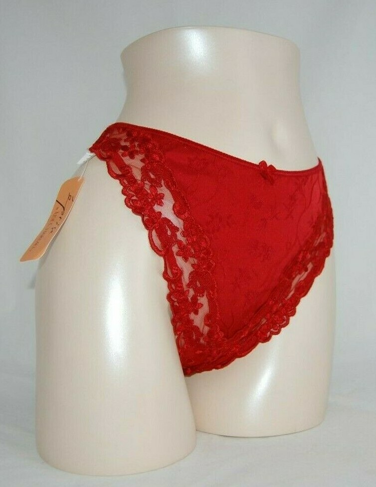 *** LISE CHARMEL *** Ladies Thong *** Model LILAS AH 2002 ***